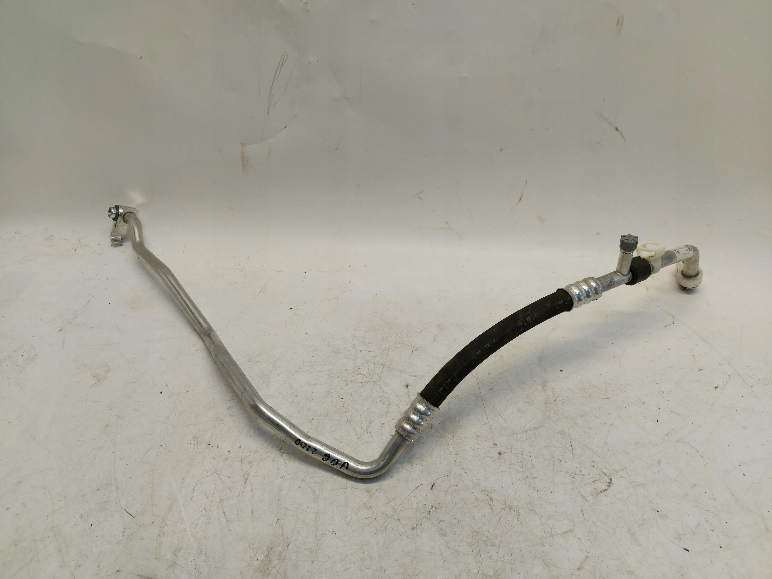 BMW U06 220d cijev prijenos KLMATYZACJI