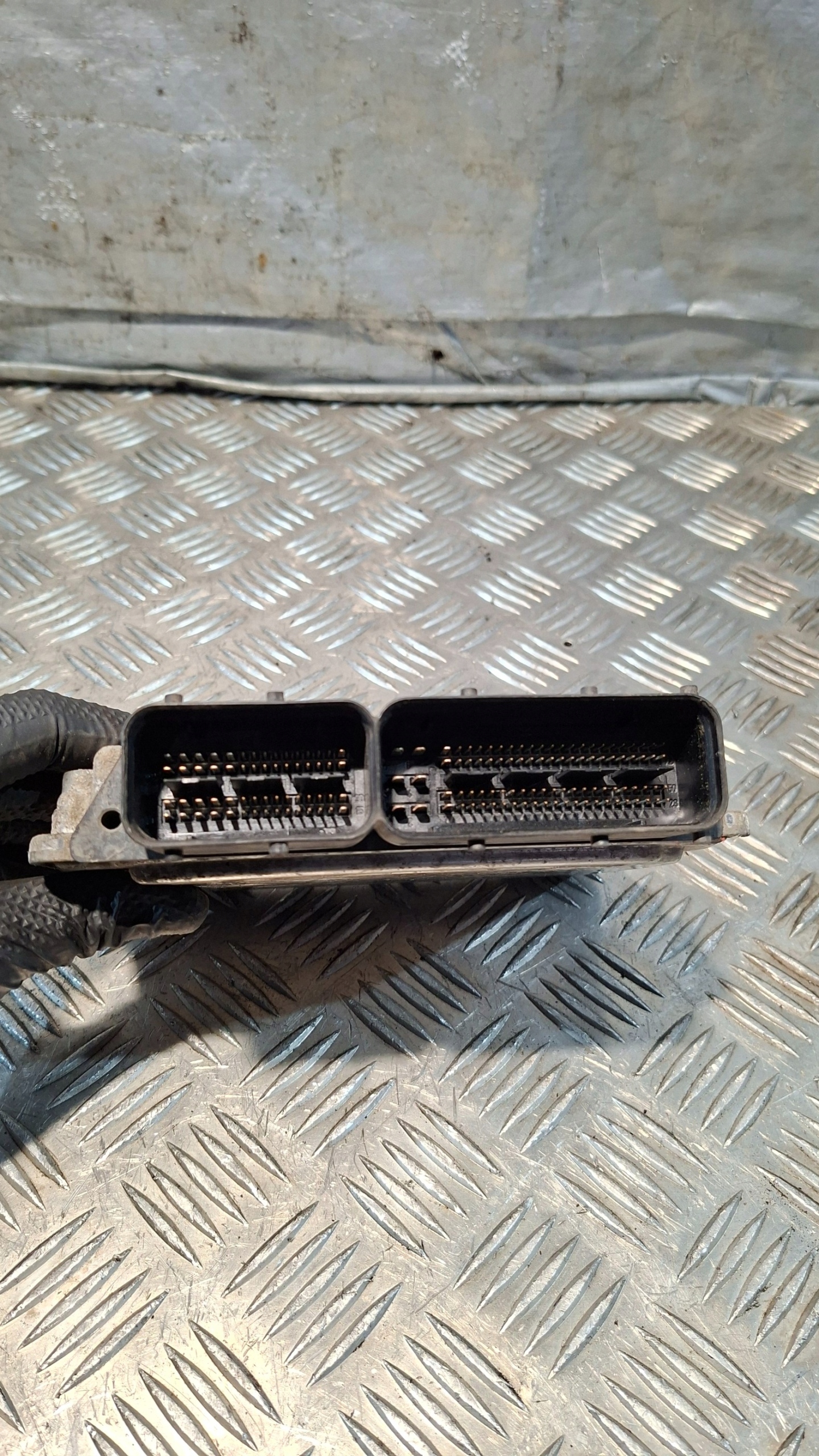 control unit of the engine FIAT CROMA 1.9JTD
