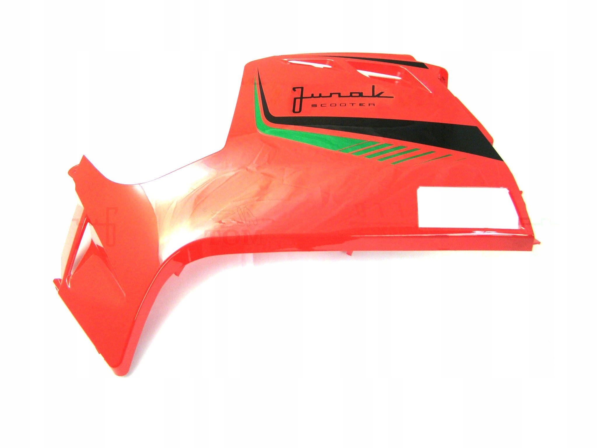 T17215 - JUNAK 806 БОКОВАЯ КРЫШКА УКАЗАТЕЛЯ ПОВОРОТА ПРАВАЯ