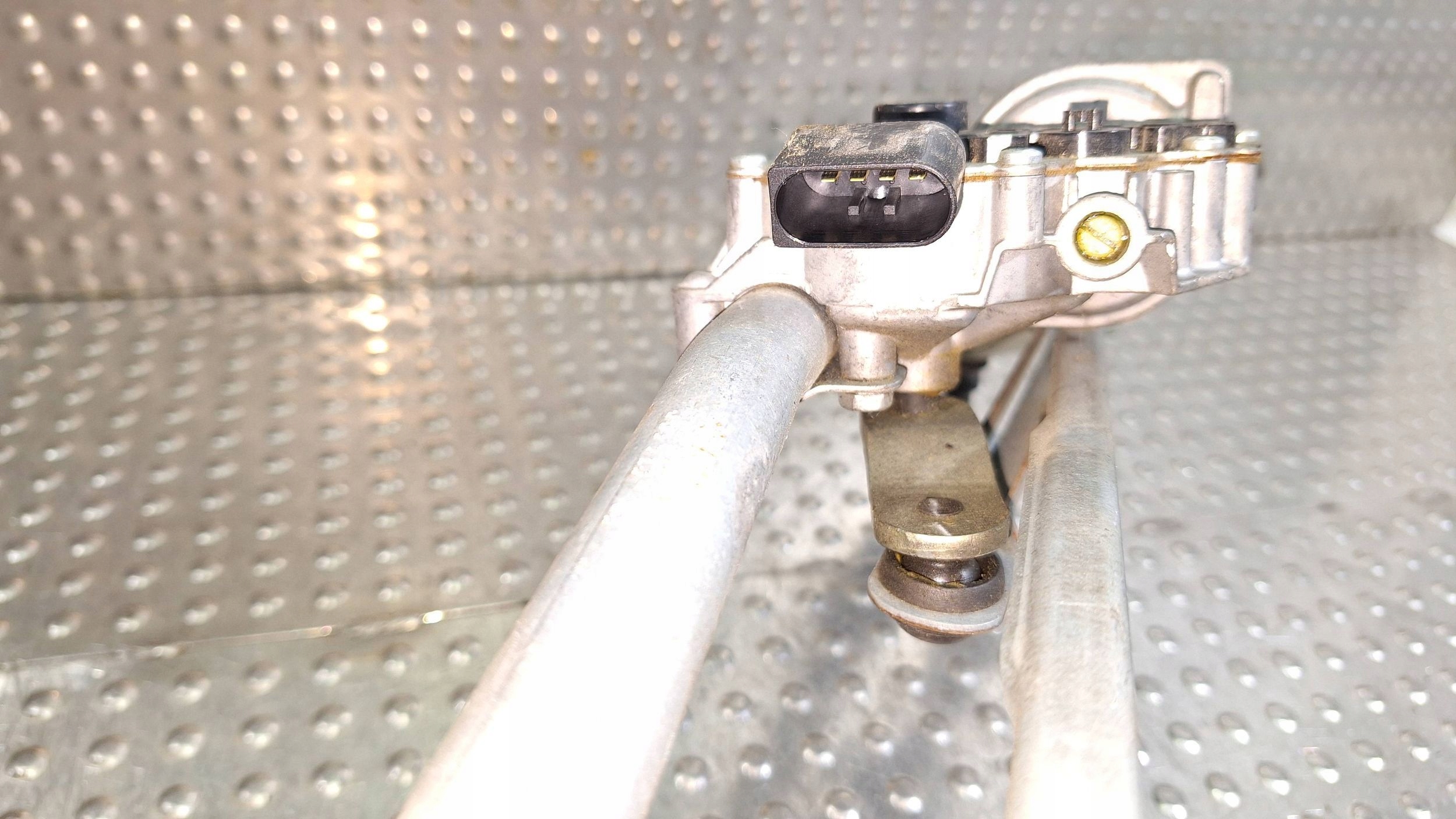 Gestänge Motor Wischer vorne 6978263 BMW 3 E90 E91 E92 E93 EUROPA