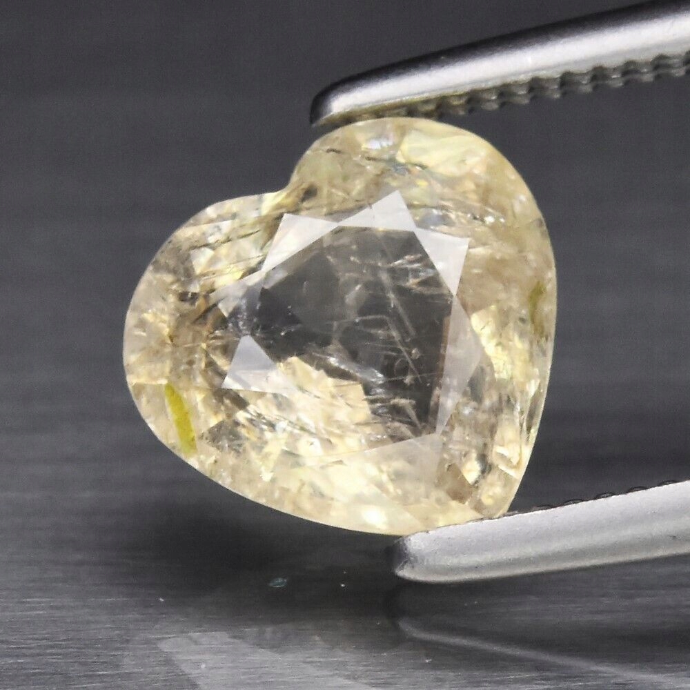 Přírodní Safír 1.13ct Žluté Srdce eCertifikát Wbd