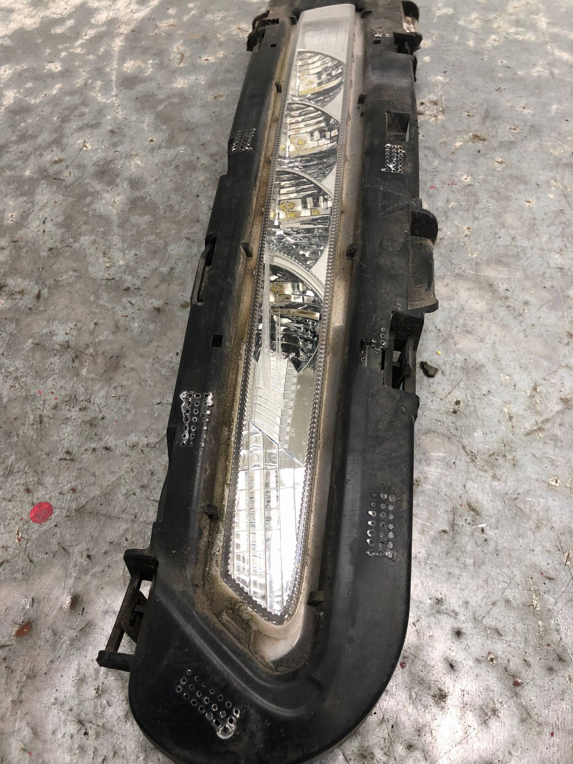 light LED right front FORD MONDEO MK4 LIFT BS71-13B218