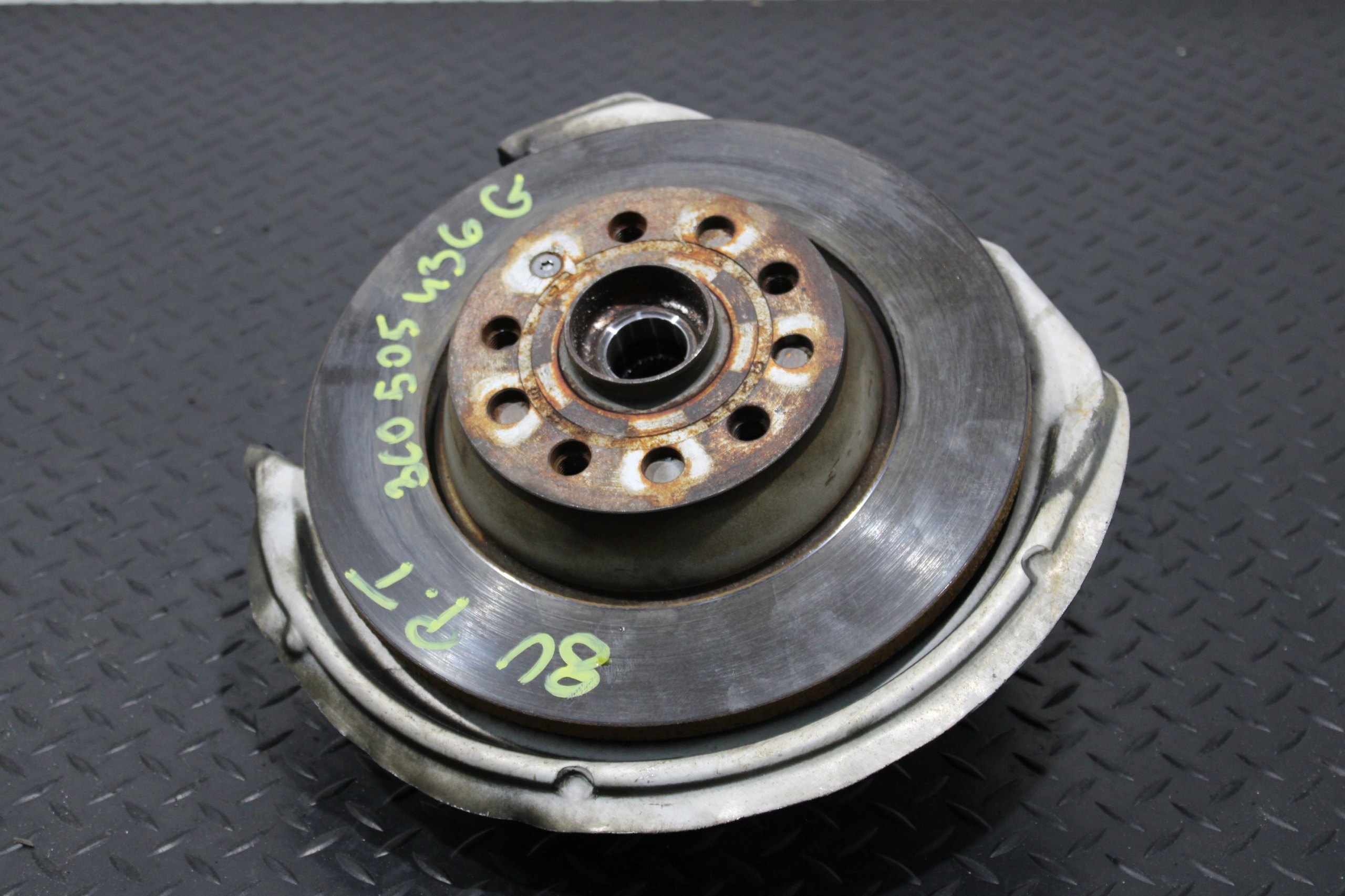 swing right rear part AUDI Q3 8U0 8U 3C0505436G