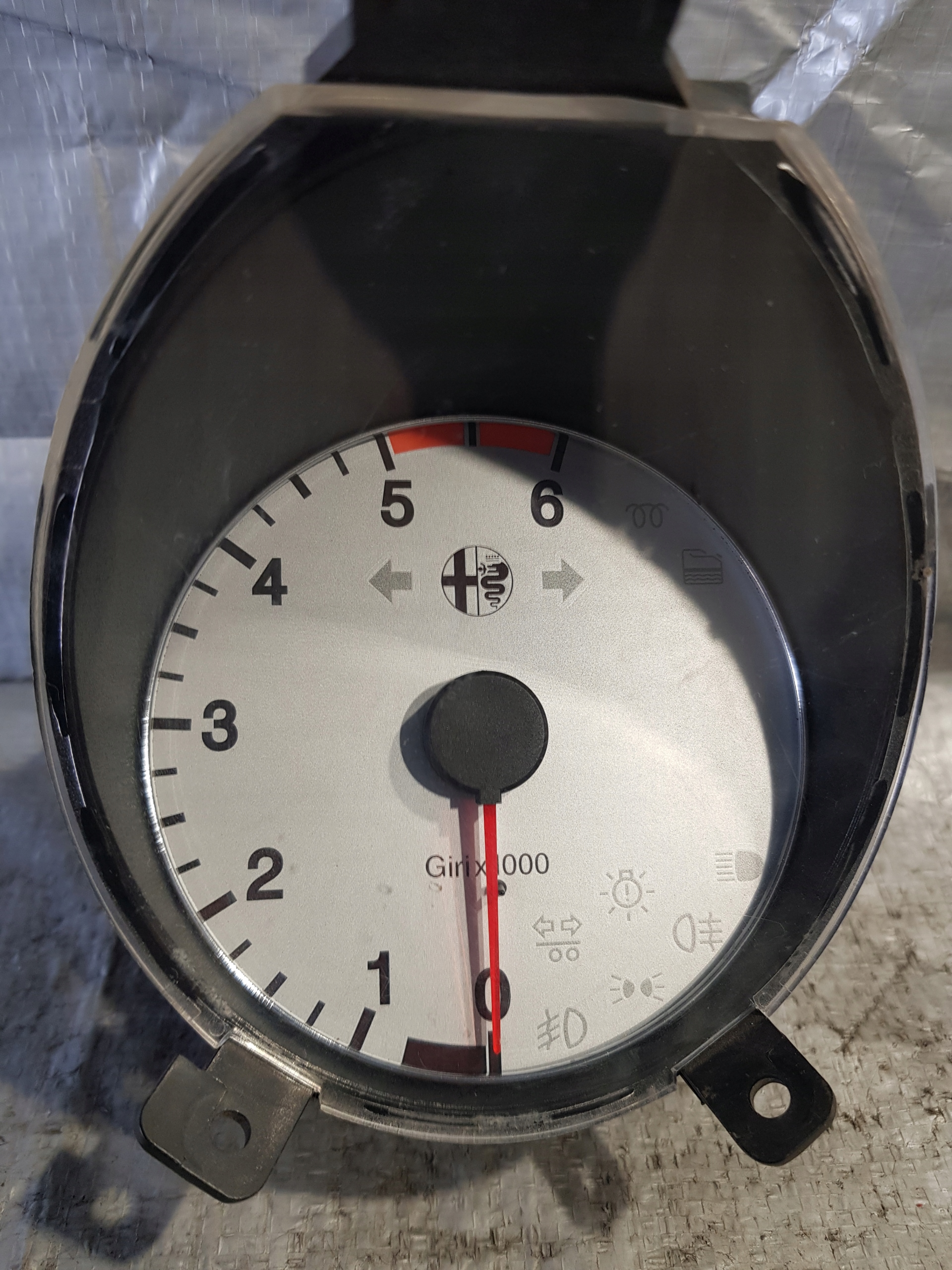 dials dials tachometer Alfa Romeo 156 OE 6850840070