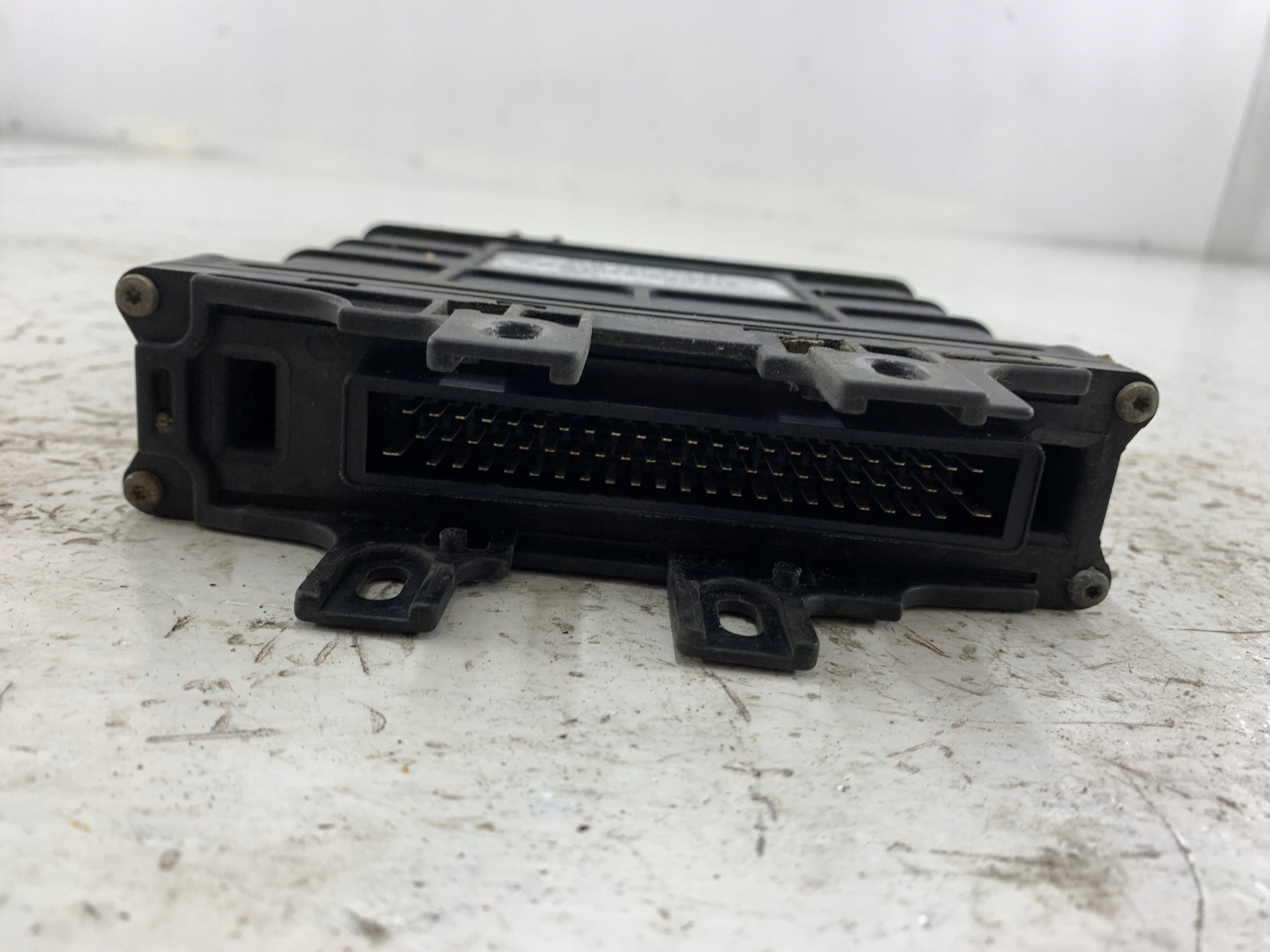 VW GOLF IV AUDI A3 8L 1.9 TDI control unit of the engine 01M927733FA