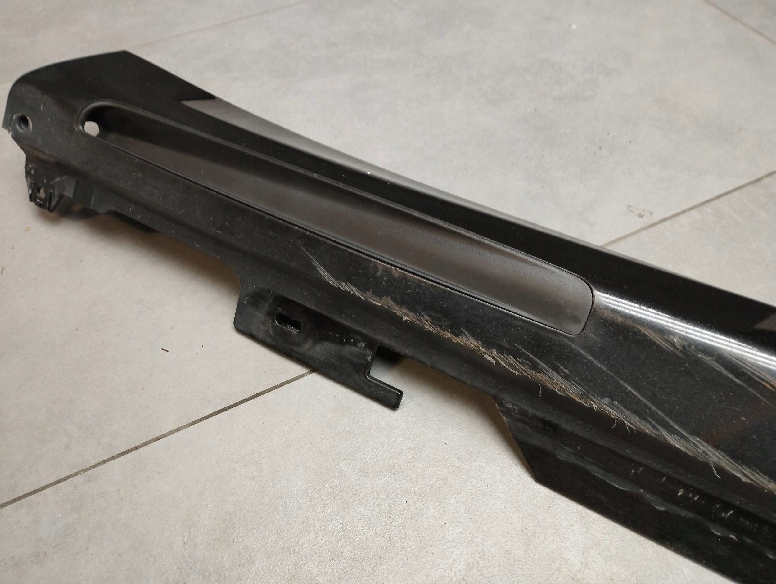 BMW 7 G11 750i moulding threshold left 8065167