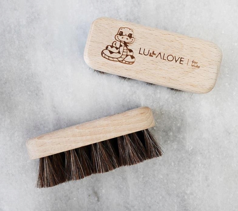 LULLALOVE SENSORYCZNA SZCZOTKA DO CIAŁA DLA DZIECI Marka Lullalove