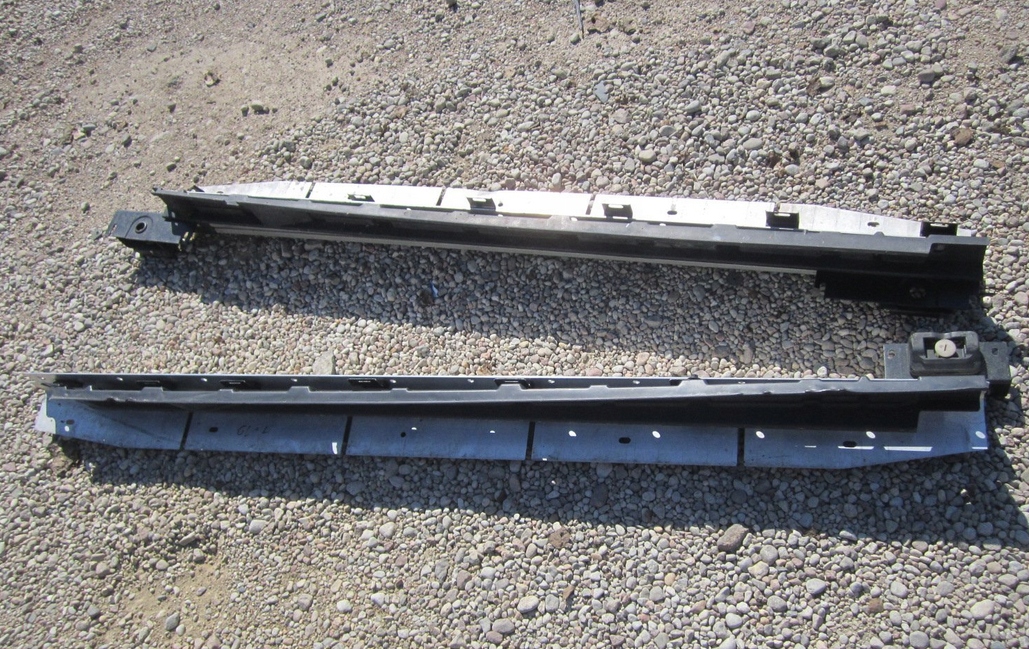 MERCEDES GL W164 164 X164 PRÓG PROGI STELAŻ LISTWA