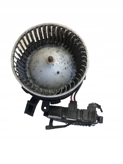 DMUCHAWA Lüfter AUDI A4 B8 A5 LIFT 8T0820521
