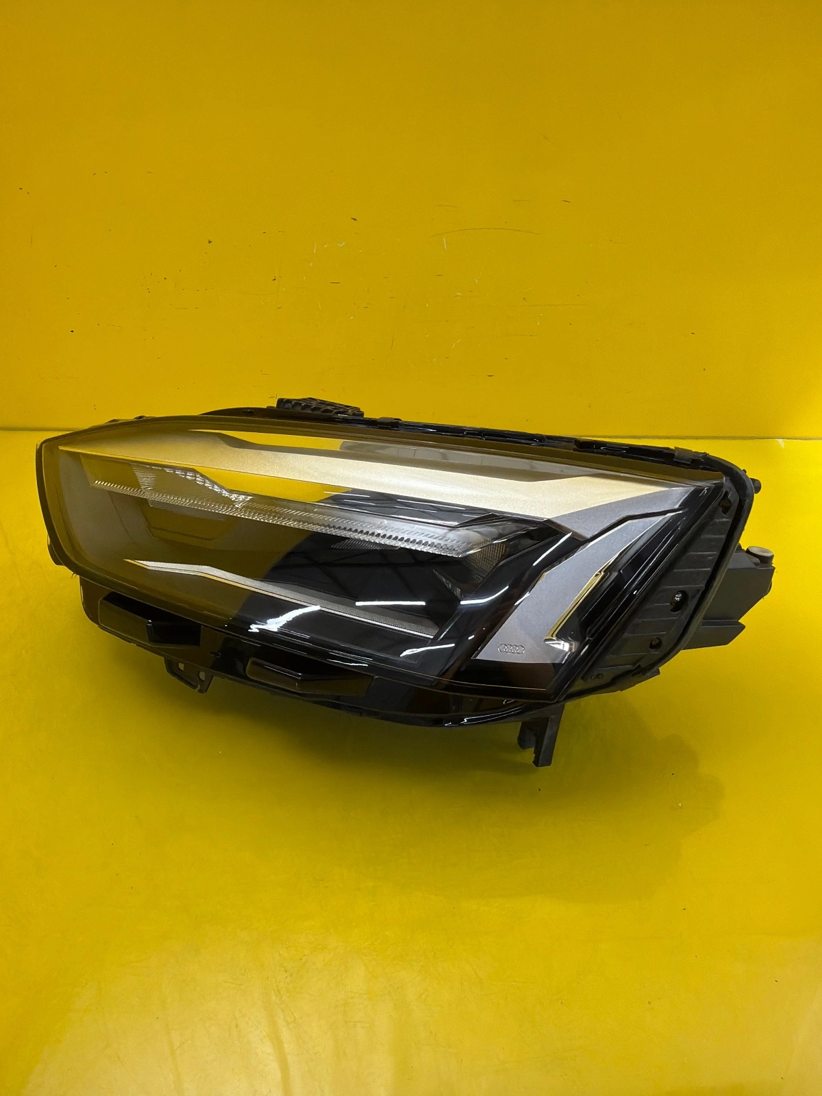 light left Audi A5 8W6 Lift Full Led 2020- 8W6941011