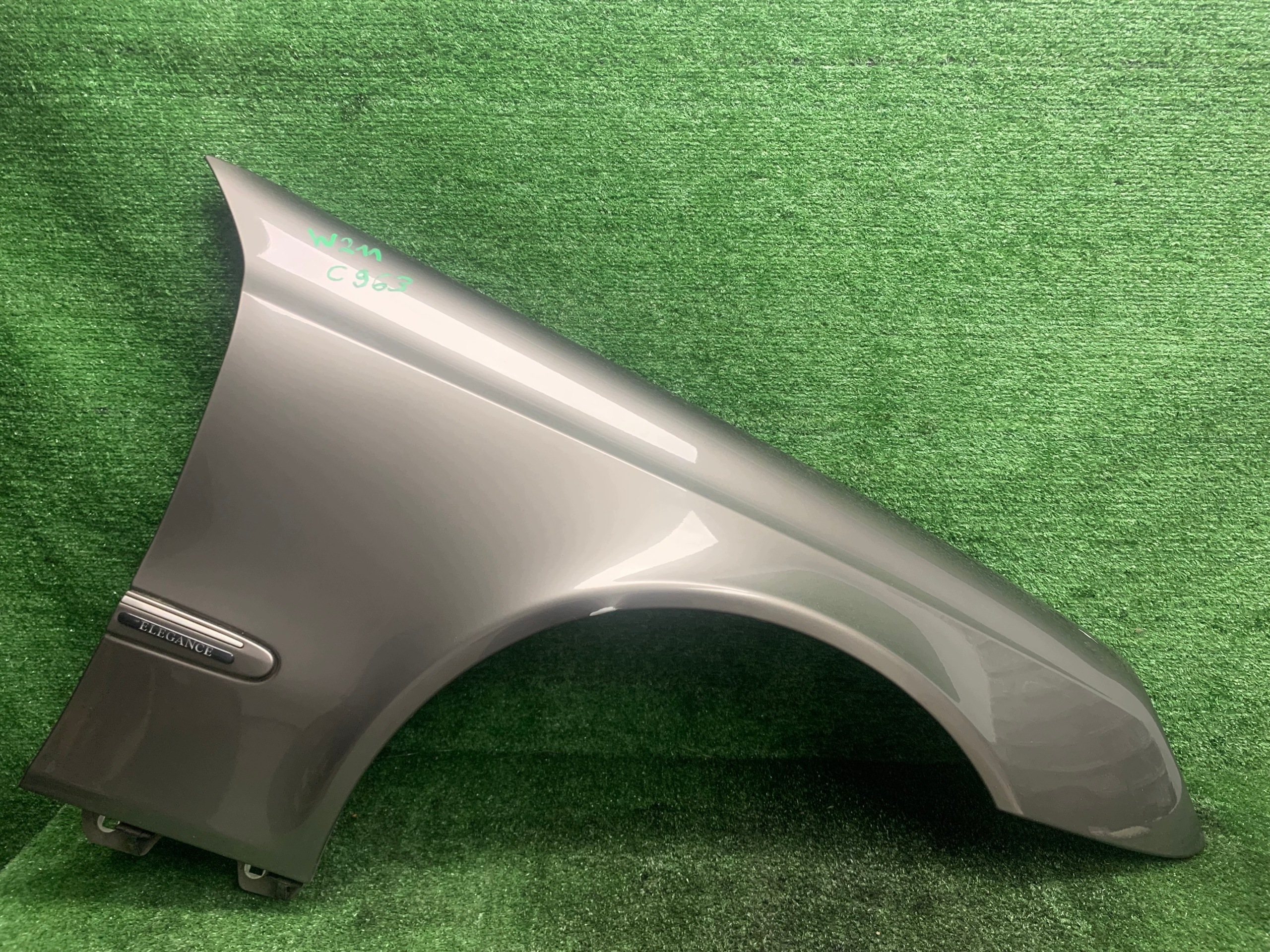 fender right front front MERCEDES W211 963 C963