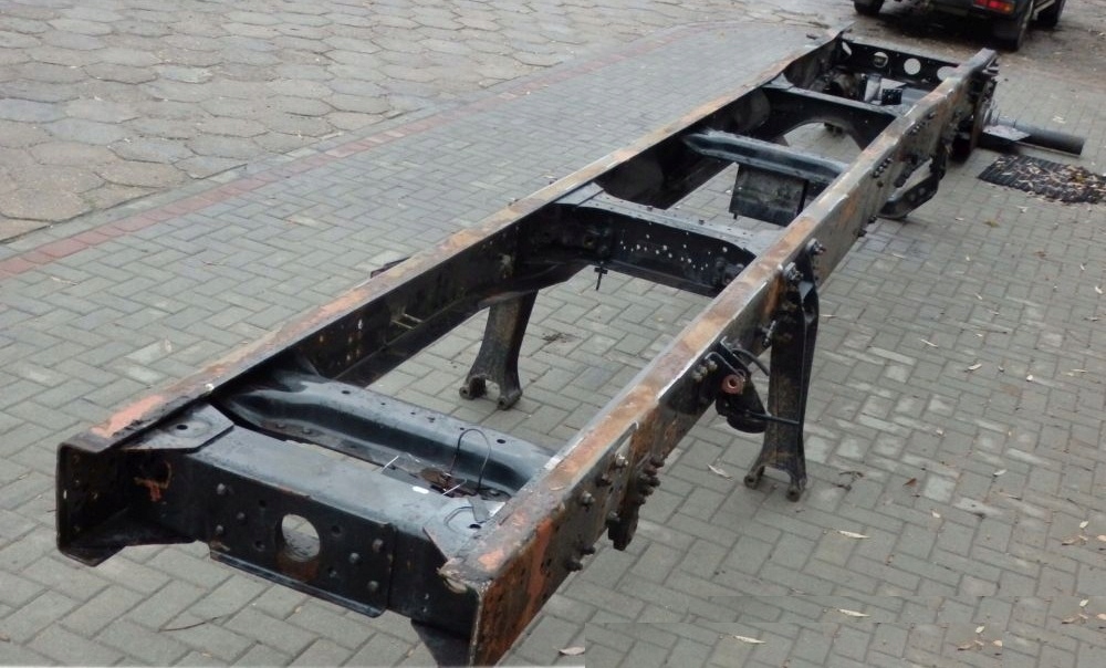 IVECO EUROTECH MAGIRUS 190 RAMA 8 6M DOWOD V5C 39 Car type Passenger cars Cargo vans