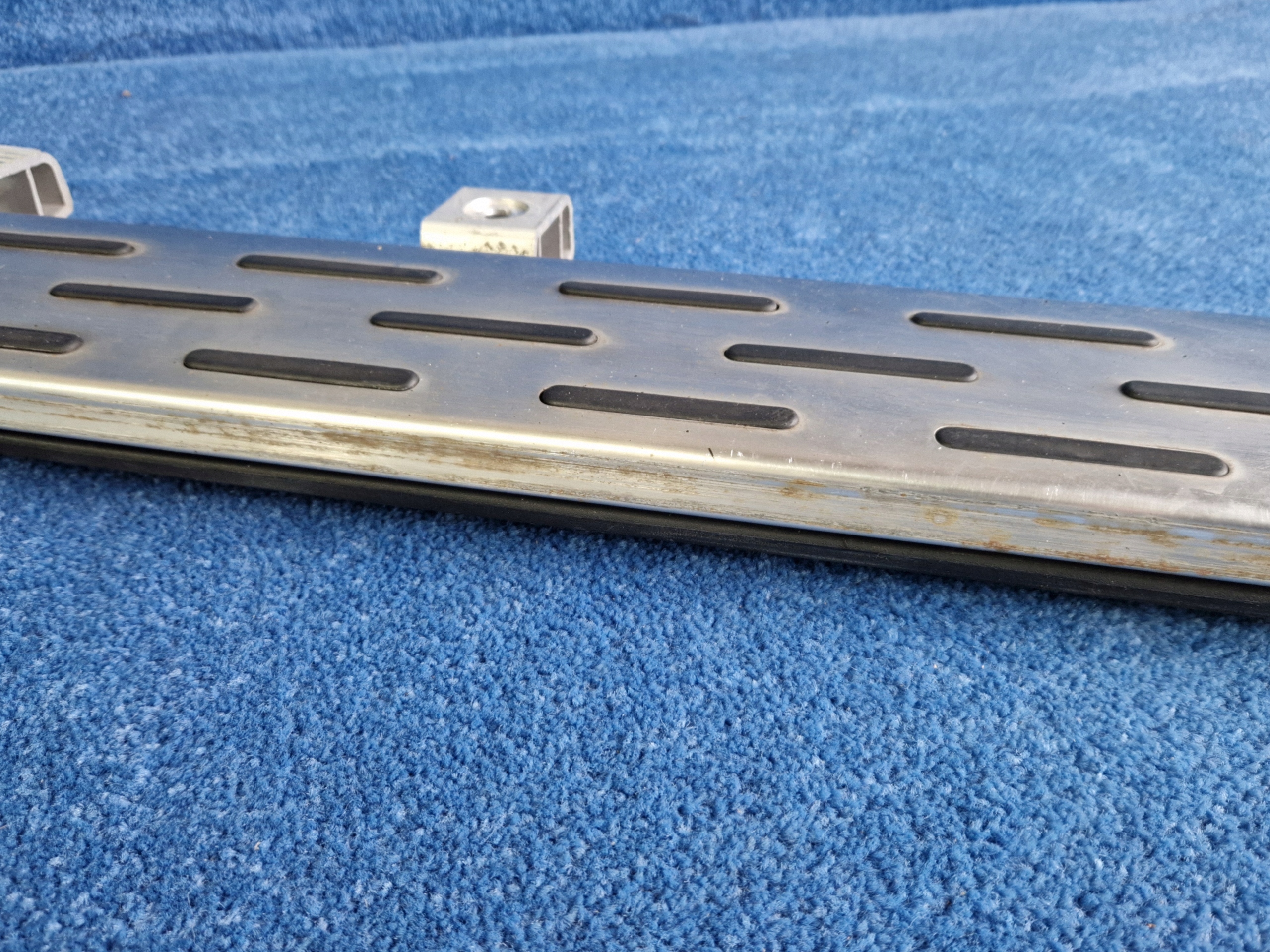 VOLVO XC60 II moulding threshold STOPIEN threshold aluminium left 32270026 OPIS!
