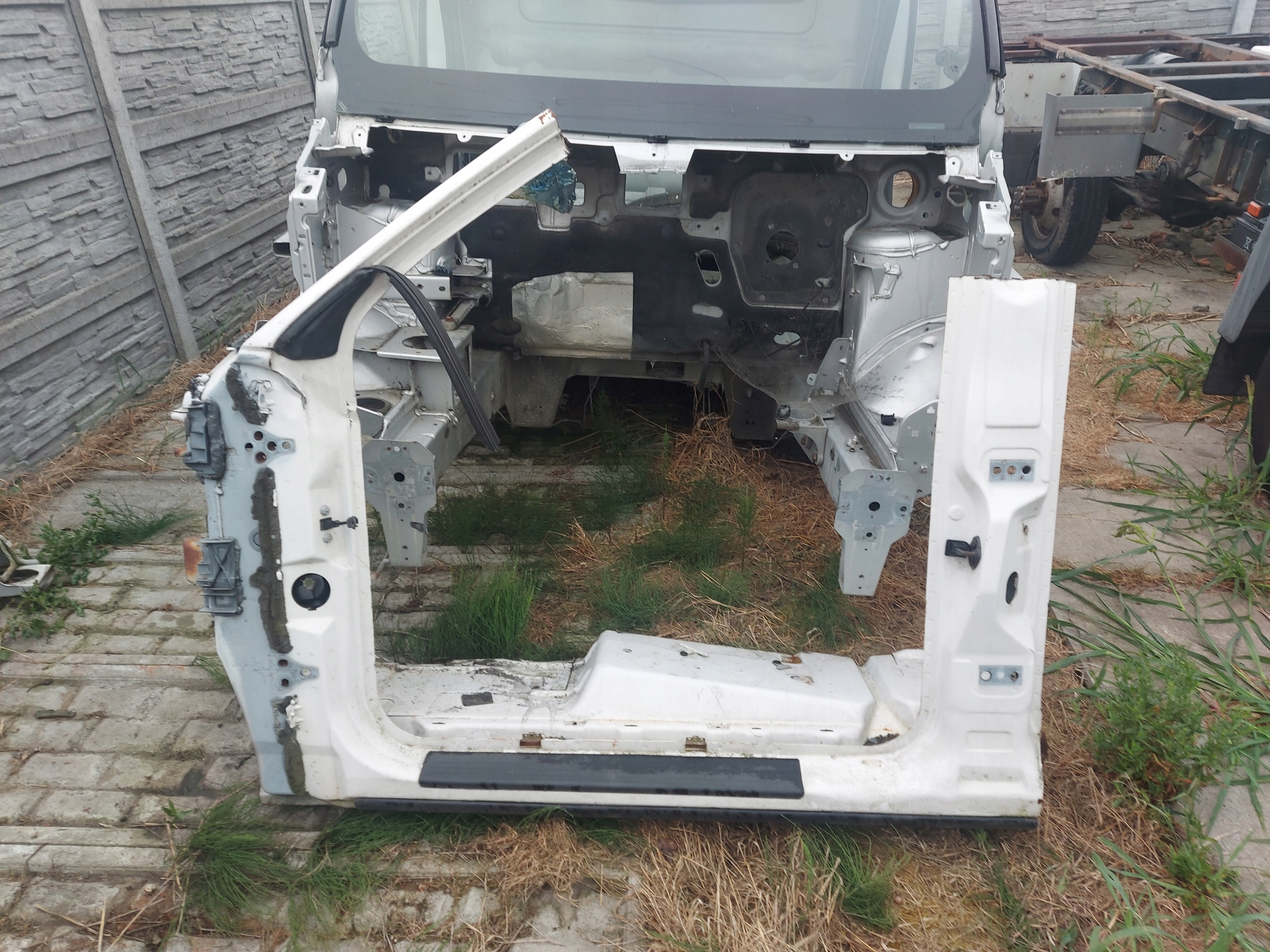 ЧЕТВЕРТЬ ЛЕВА ПОРОГ СТОЙКА FORD F150 09-14