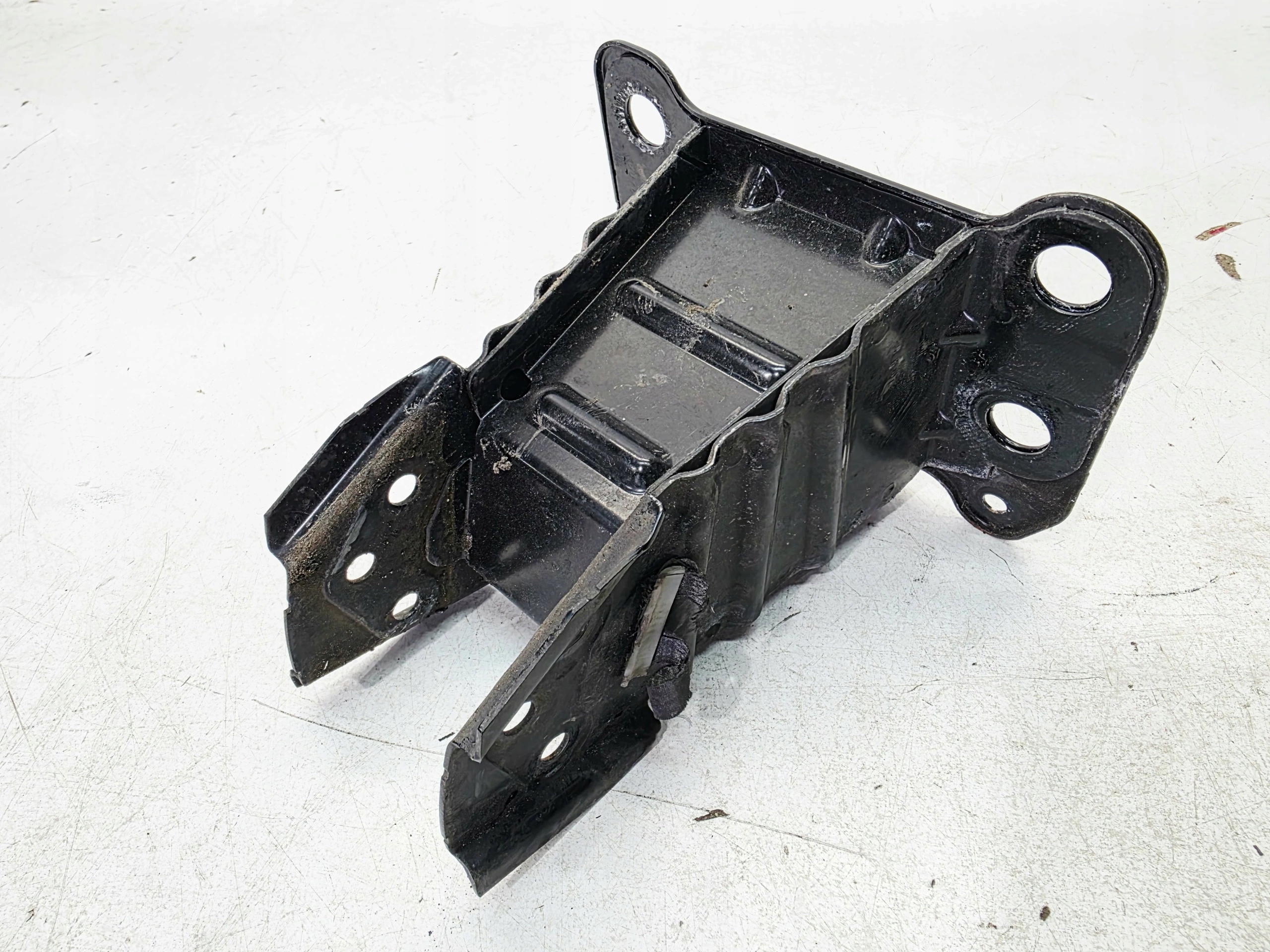 beam tips left AUDI A3 8P LIFT 8P0807133A