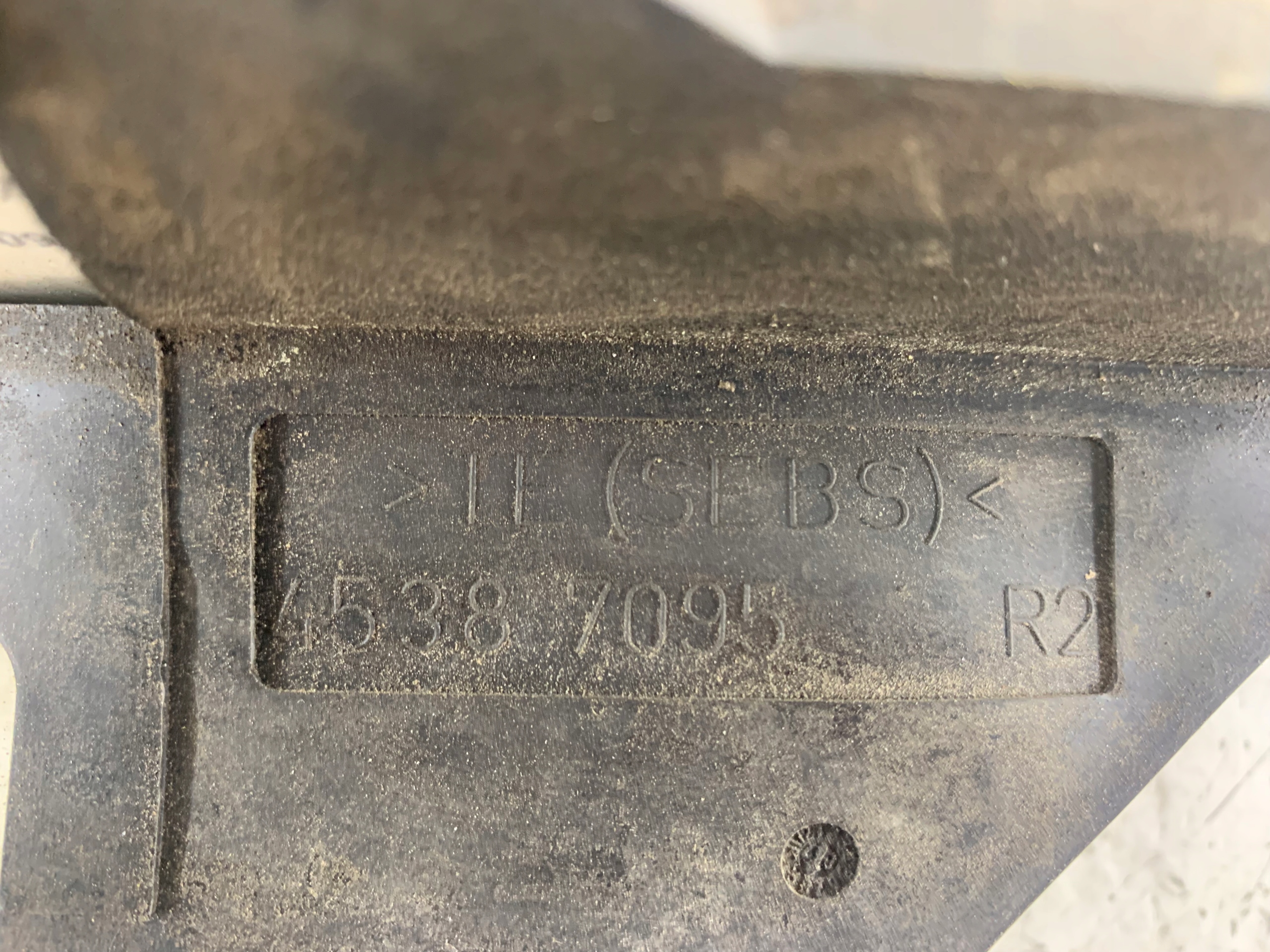 PEUGEOT 406 lock door right front 45387095