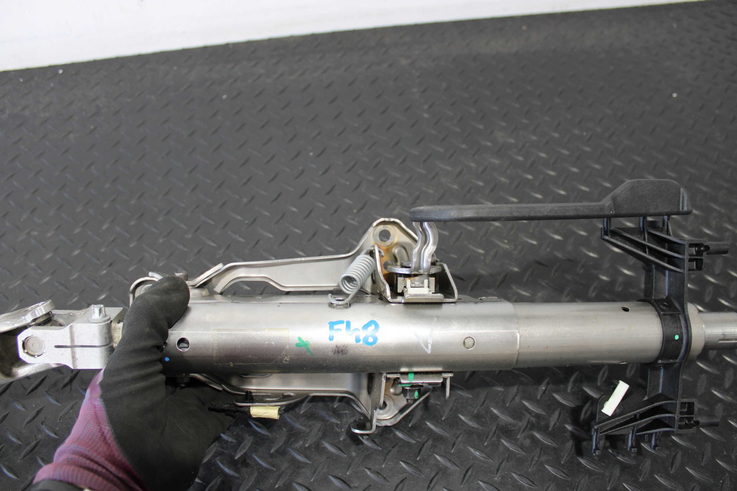 steering wheel rod cross BMW X1 F48