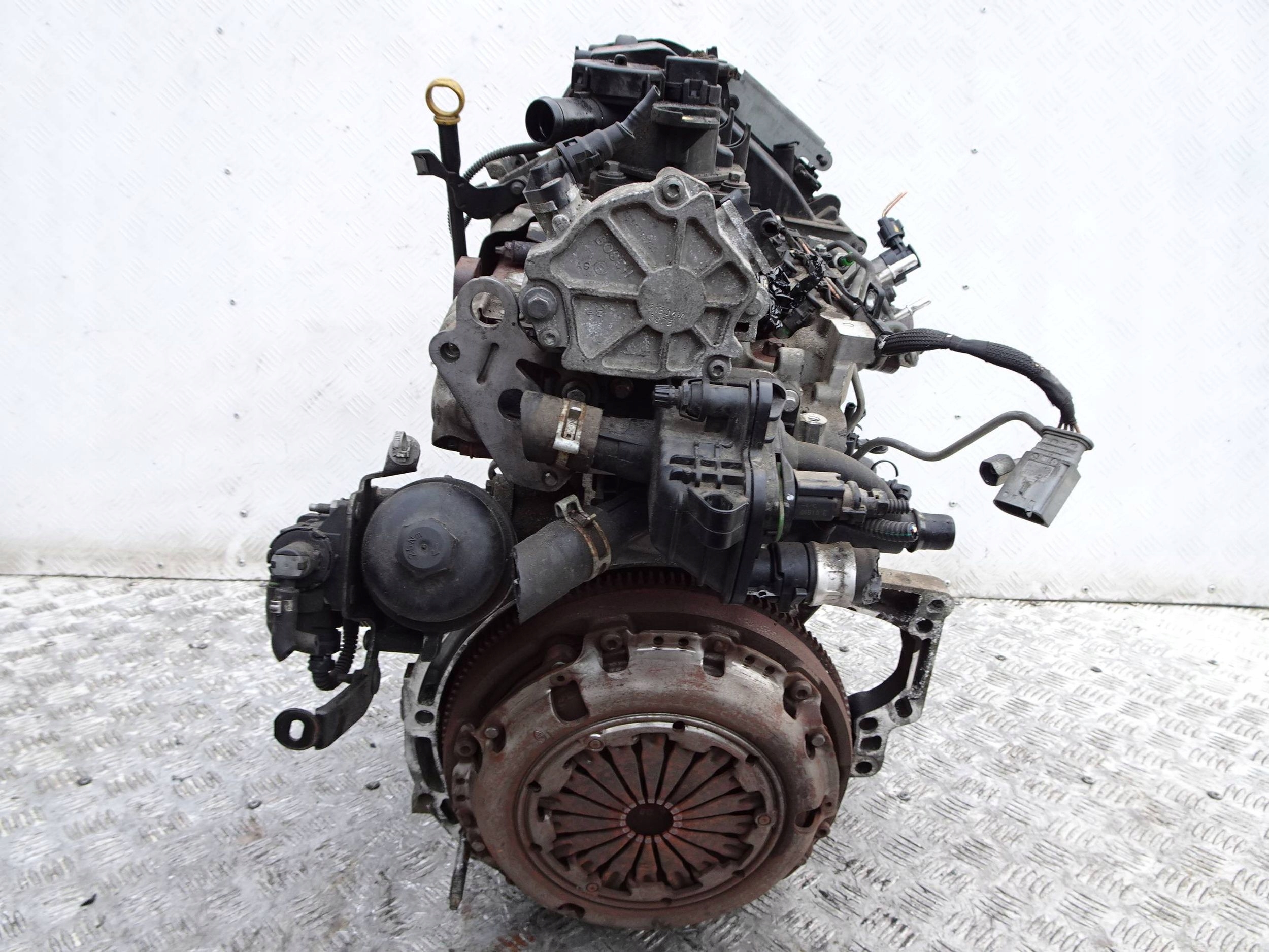 Двигатель CITROEN C3 II 1.6 9H06