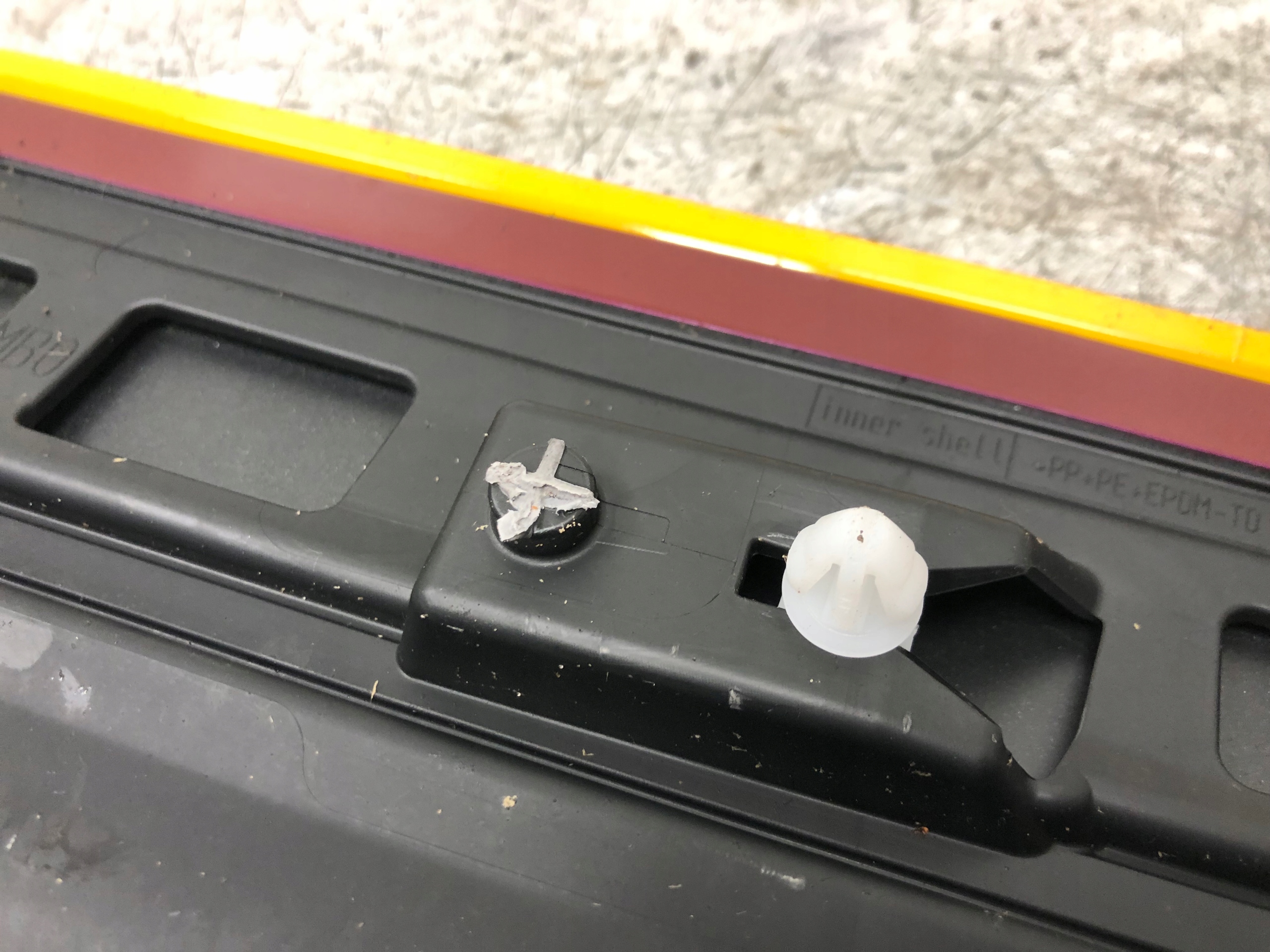 moulding door left front AUDI Q2 81A853959B