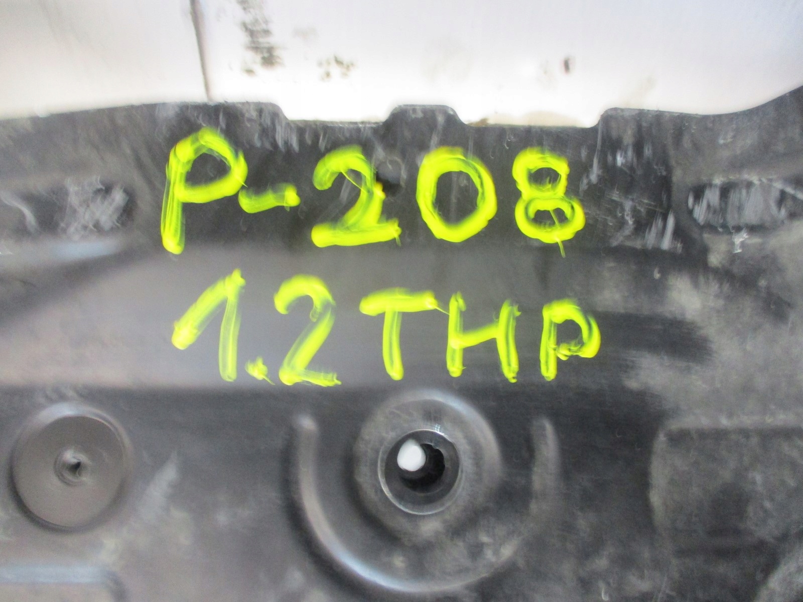 axle beam subframe axle beam PEUGEOT 208 II 1,2 THP