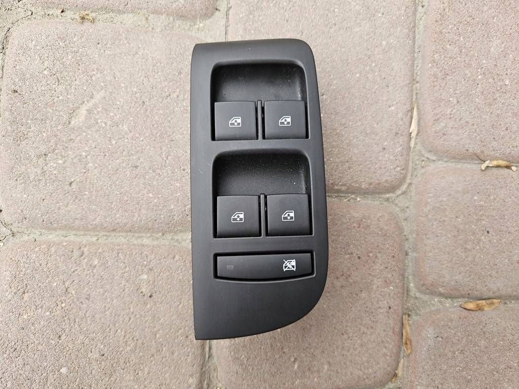 window control switch boczka left front cover cover Opel Zafira C 13408458