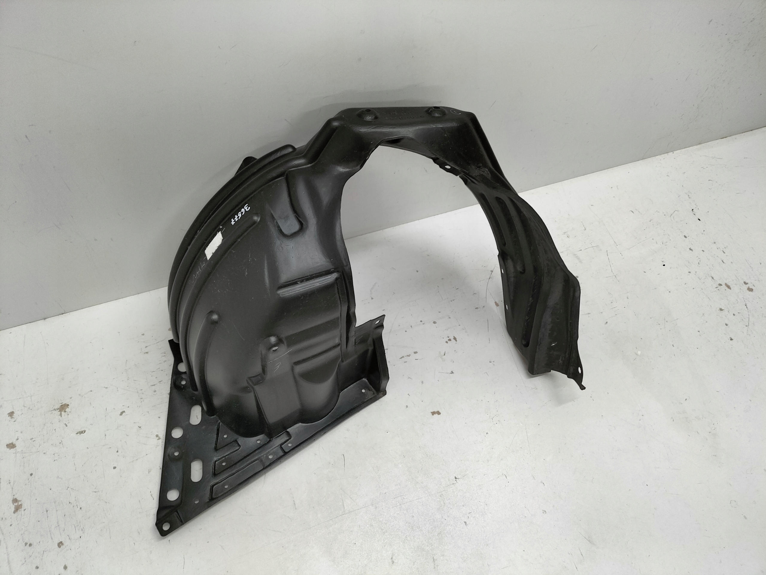 mudguard front front right MITSUBISHI SPACE STAR II 13