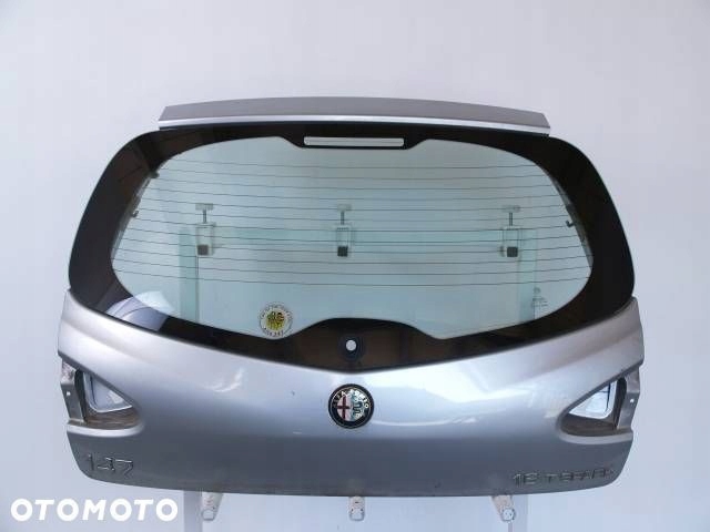 Alfa Romeo 147 01-04r boot door rear