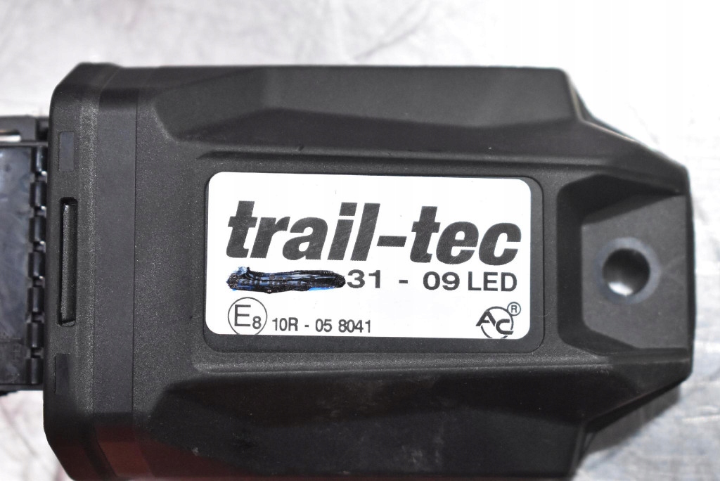 tow 6799414 BMW F20 5D HB 11-15
