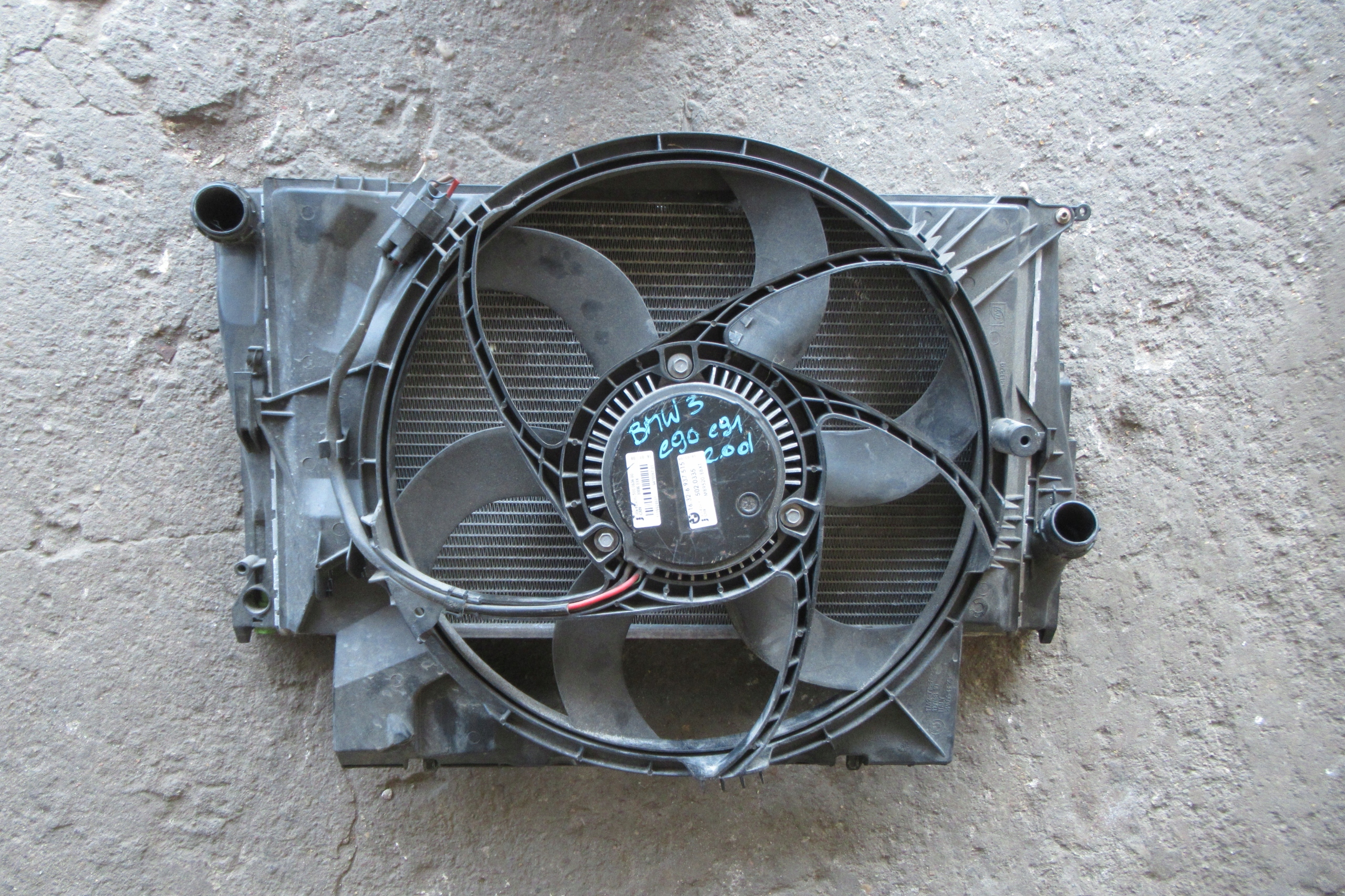 BMW 3 E90 radiator complete 781029101 6937515