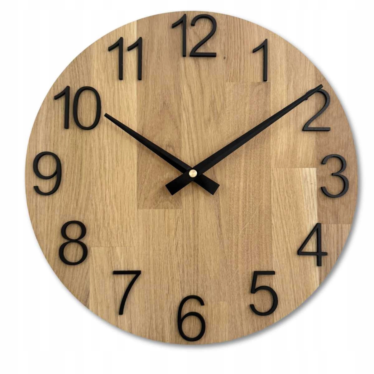 Moderné nástenné hodiny z dreva, čený ciferník, čierne ručičky, 30cm