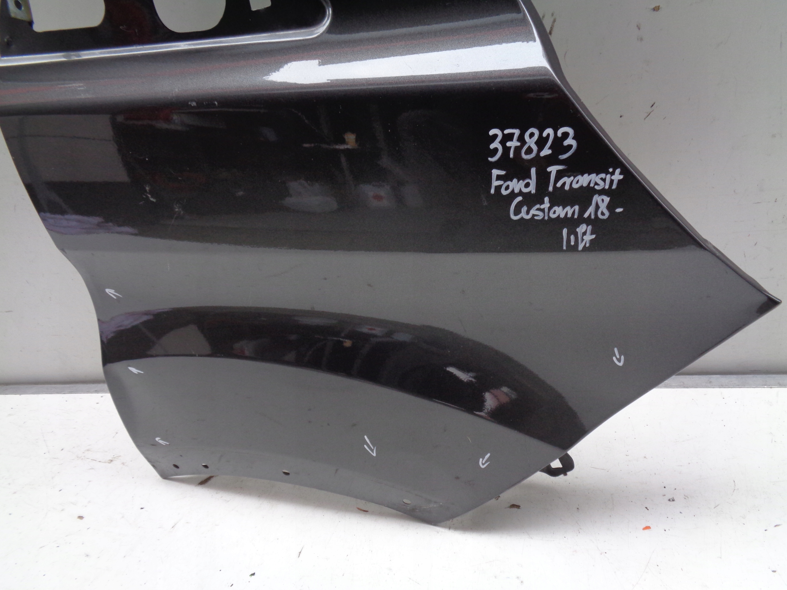 fender right front FORD TRANSIT CUSTOM 18- LIFT SPORT NR 37823
