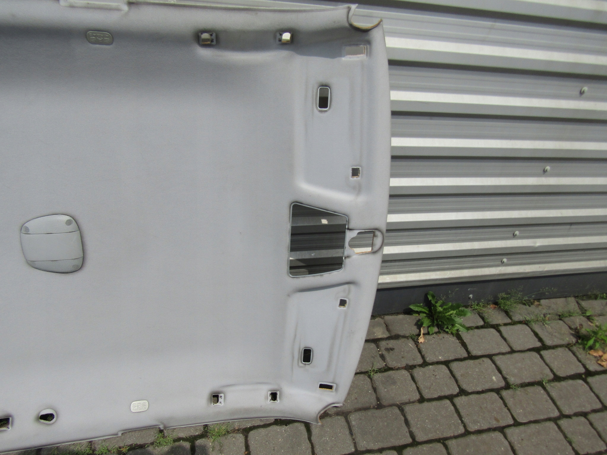 3 MERCEDES W210 LIFT KOMBI PODSUFITKA SZARA 99-02 Typ samochodu Samochody osobowe