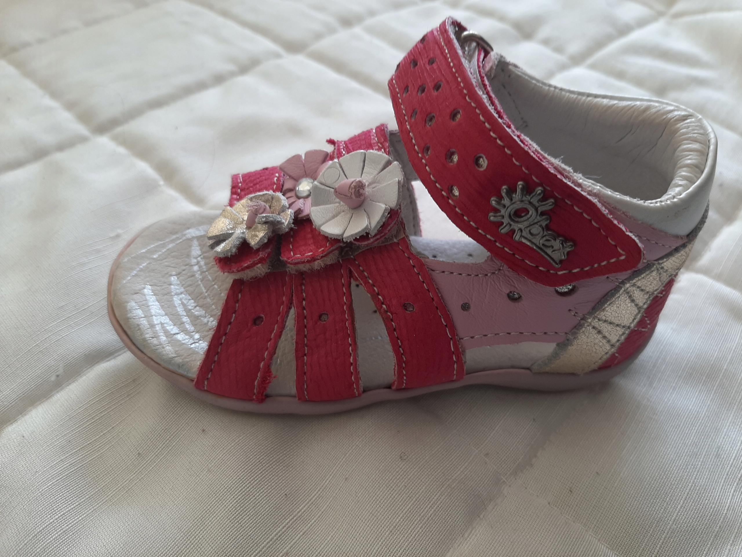 

nowe sandały Obex 1497 rozmiar 24 skóra naturalna