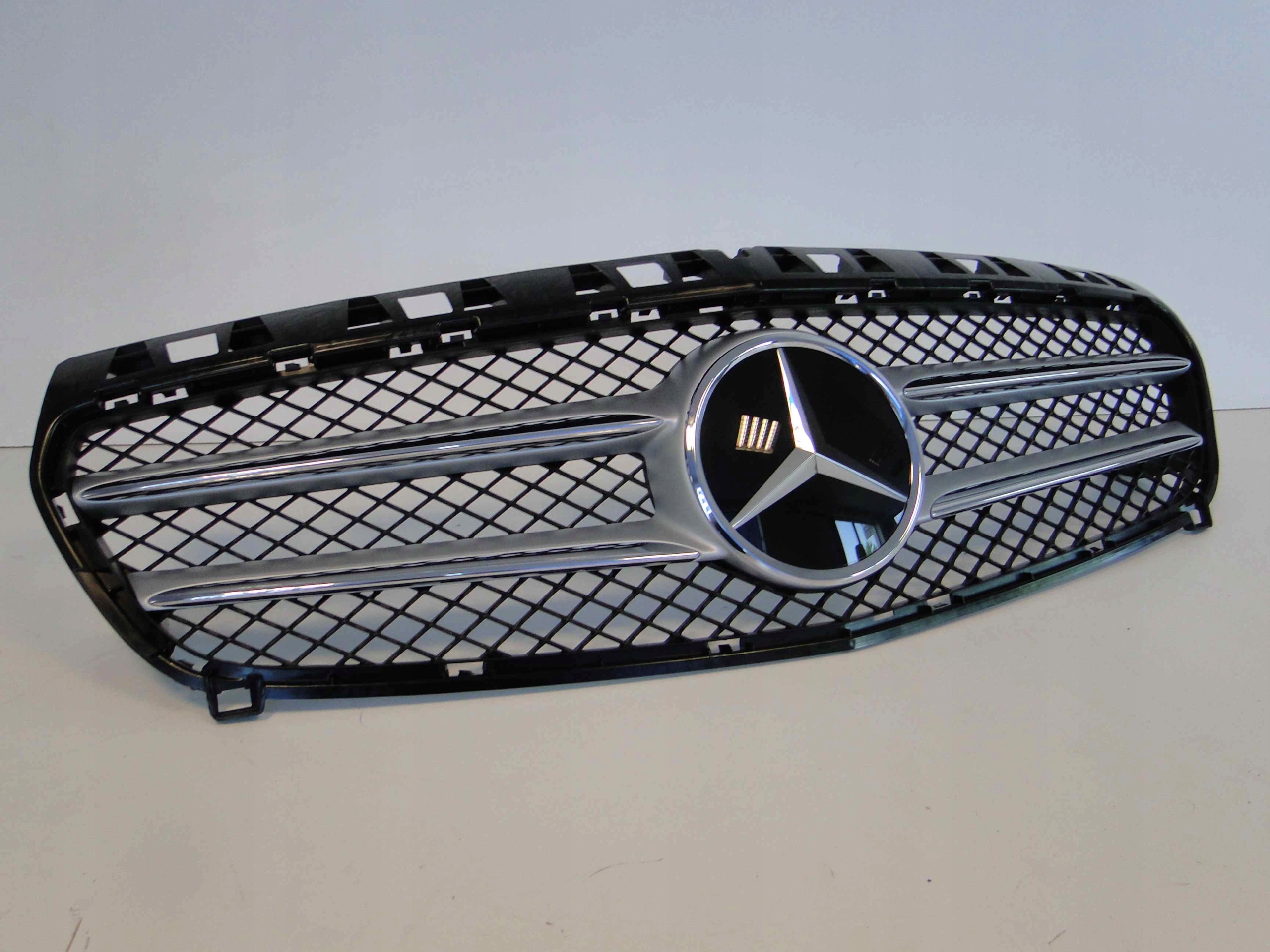 MERCEDES A KLASA W176 176 GRILL ATRAPA AMG RADAR Numer katalogowy części A1768880X83