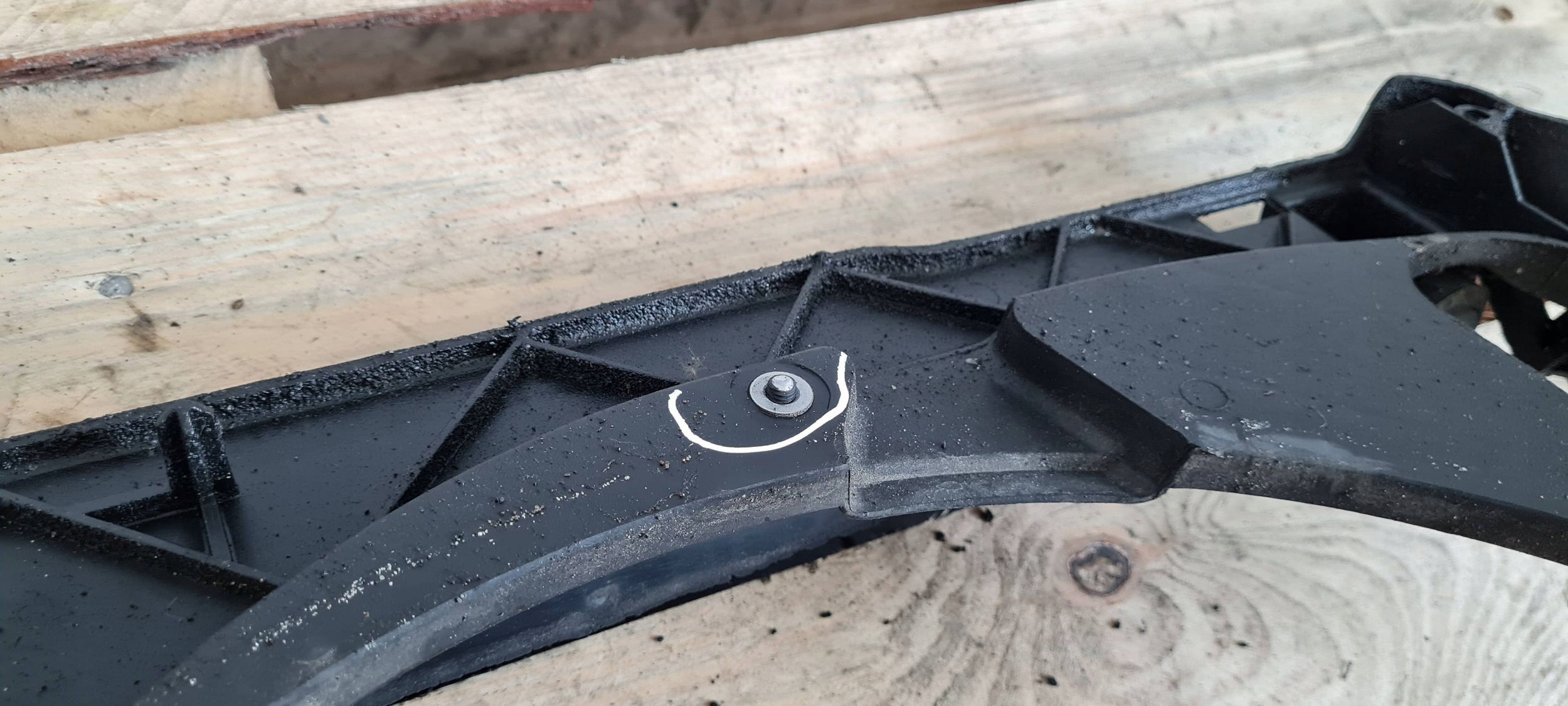 A6 C6 LIFT support panel for radiators pillar iron 4F0805594H