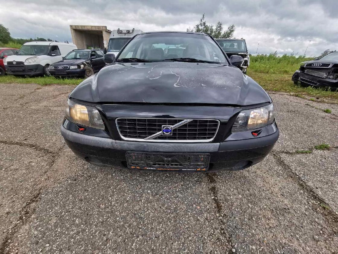 volvo S60 генератор 2002 2.4л