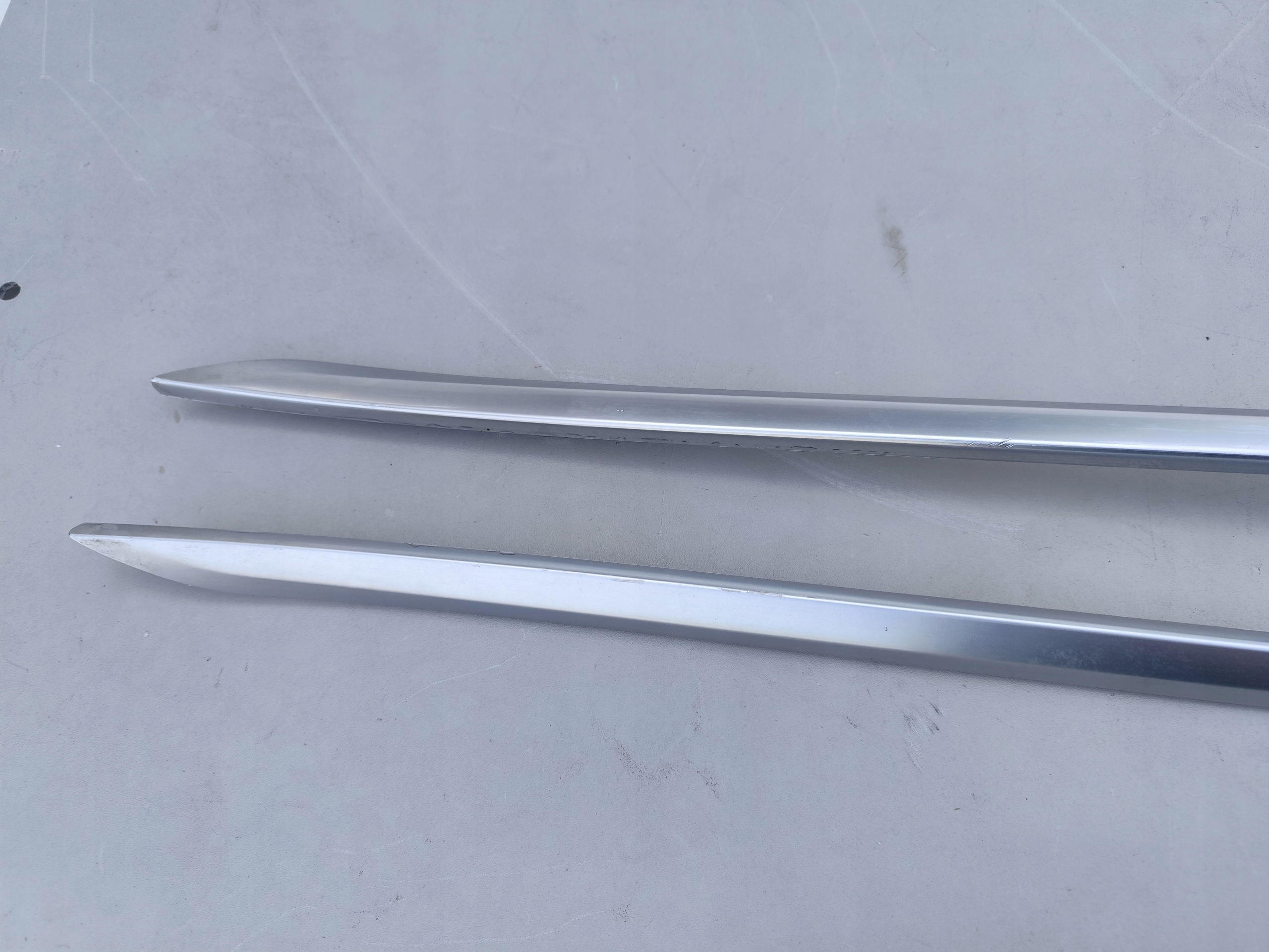 KIA X-CEED LIFT moulding threshold CHROM right