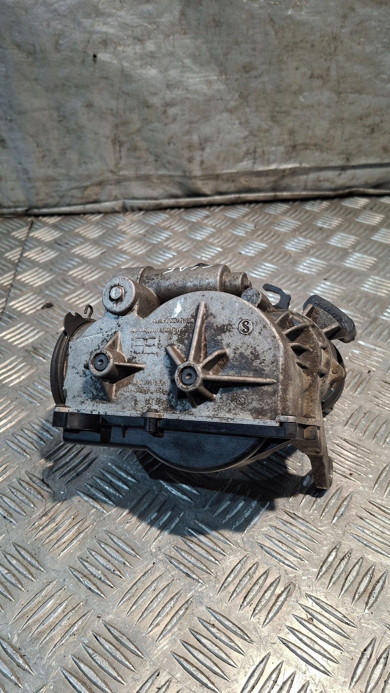 Schaltkulisse Dämpfer Getriebe getriebe CITROEN C2 1.4