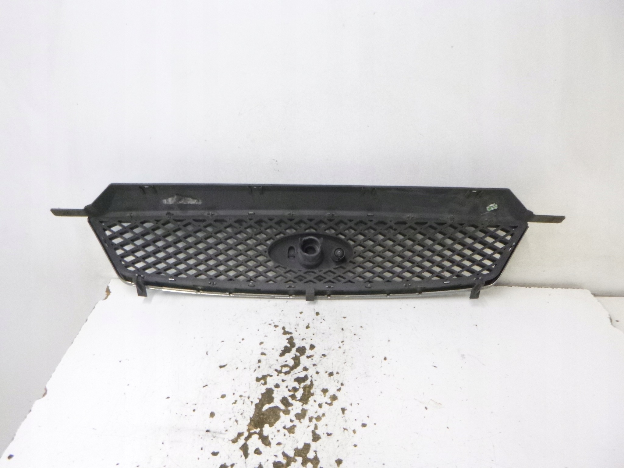 grill grille Ford C MAX 2006r. 3M51-R8200