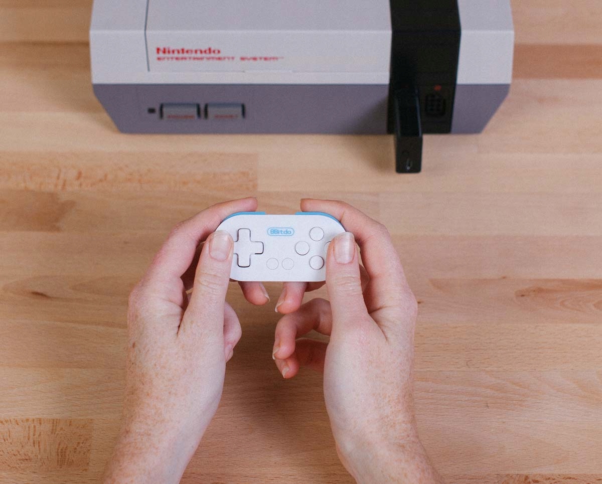 Adapter Bluetooth do padów 8BitDo Retro Receiver for Original NES v2 Informacje o bezpieczeństwie CE