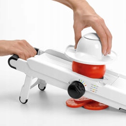 Krájač na mandolínu V-blade Oxo Dobré Údržky