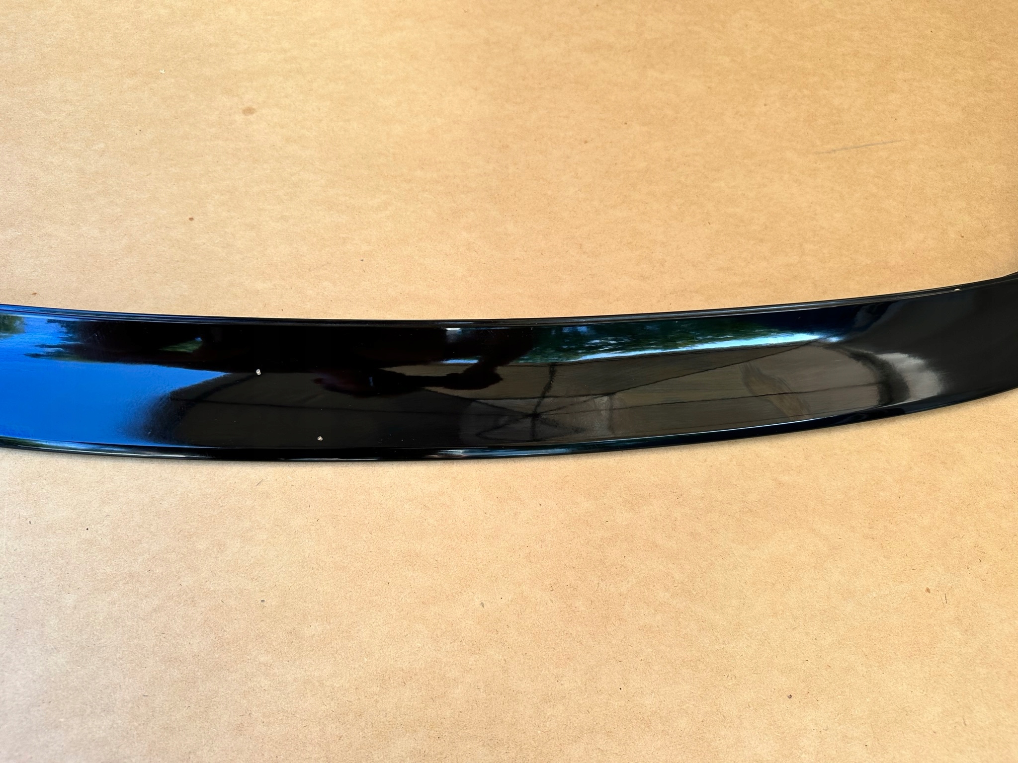 OPEL ASTRA J GTC SPOILER SPOJLER KLAPY BAGAŻNIKA Strona zabudowy tył