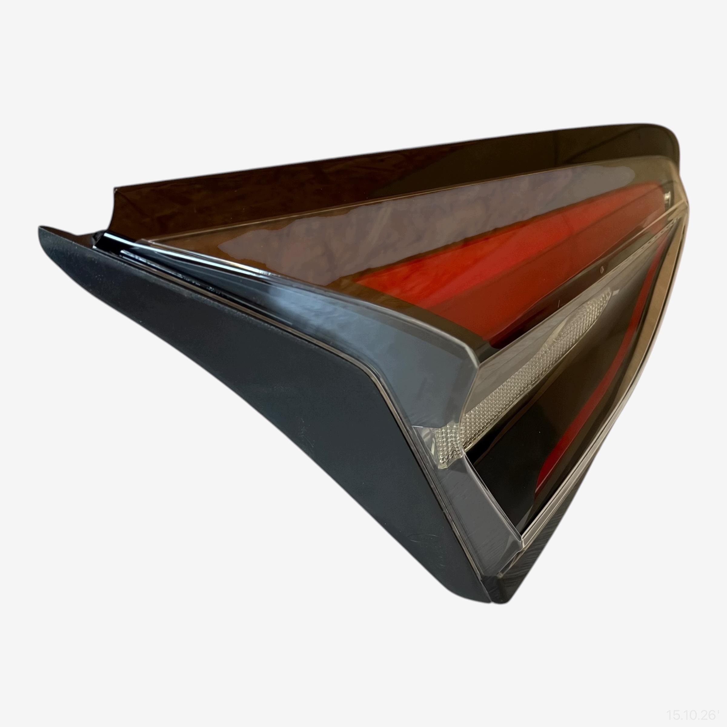 light rear left bonnet FORD PUMA MK2 2021 year ST-LINE damaged