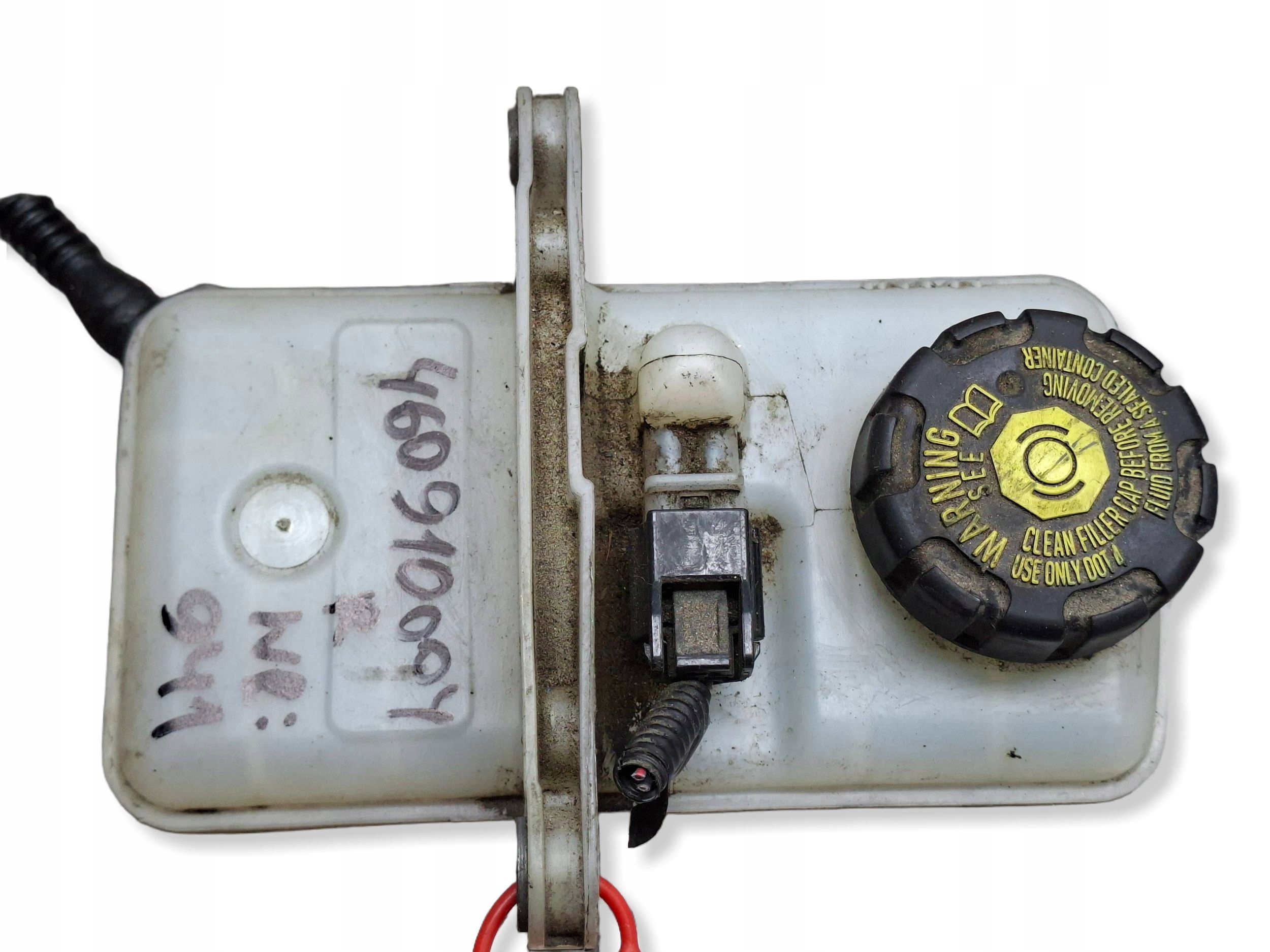 ZBIORNICZEK PŁYNU HAMULCOWEGO 460910004R RENAULT SCENIC III 2009-