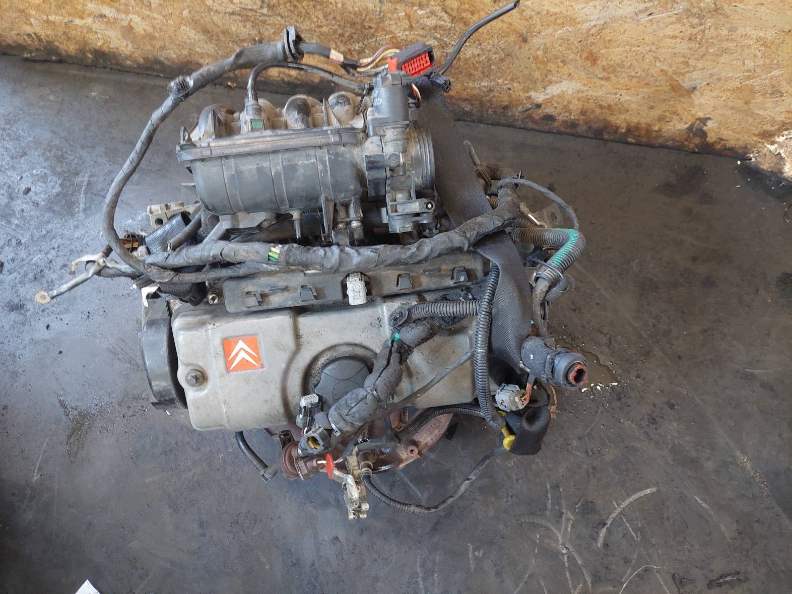 engine petrol CITROEN C3 and HFX 1.1 8V ID: 231080