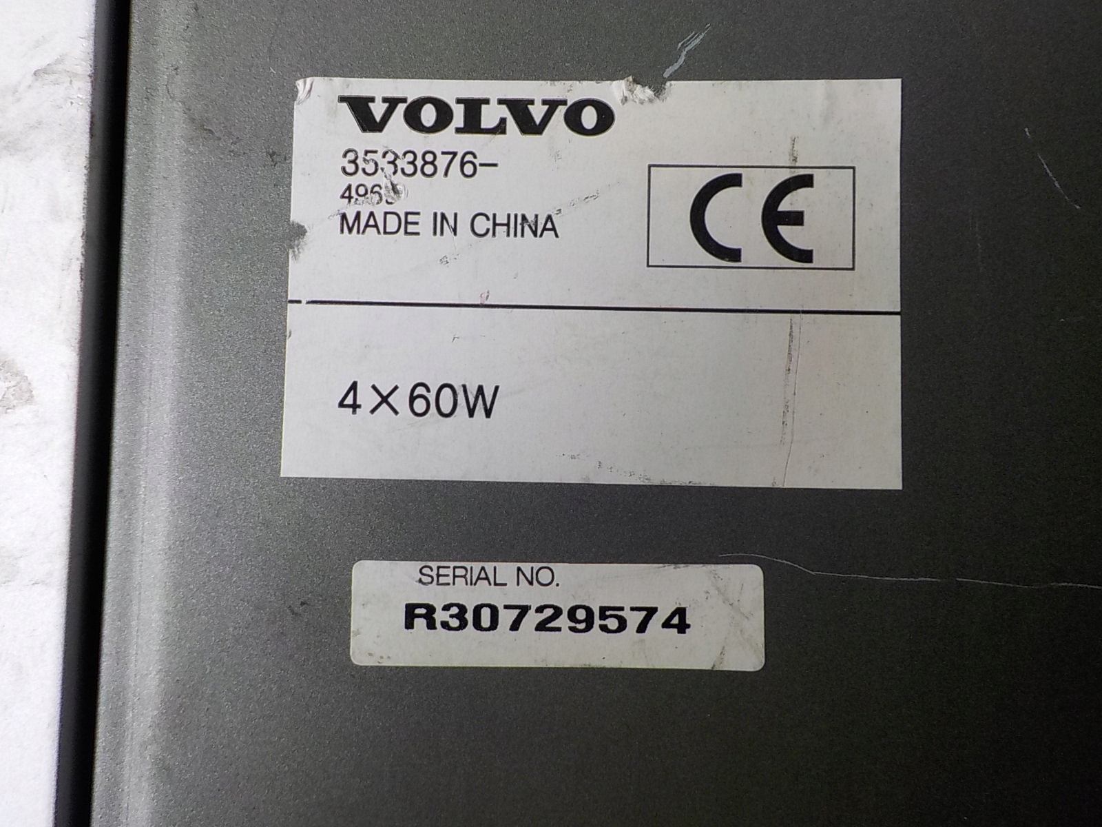 VOLVO S70 C70 Verstärker RADIA GLOSNIKOW 3533876