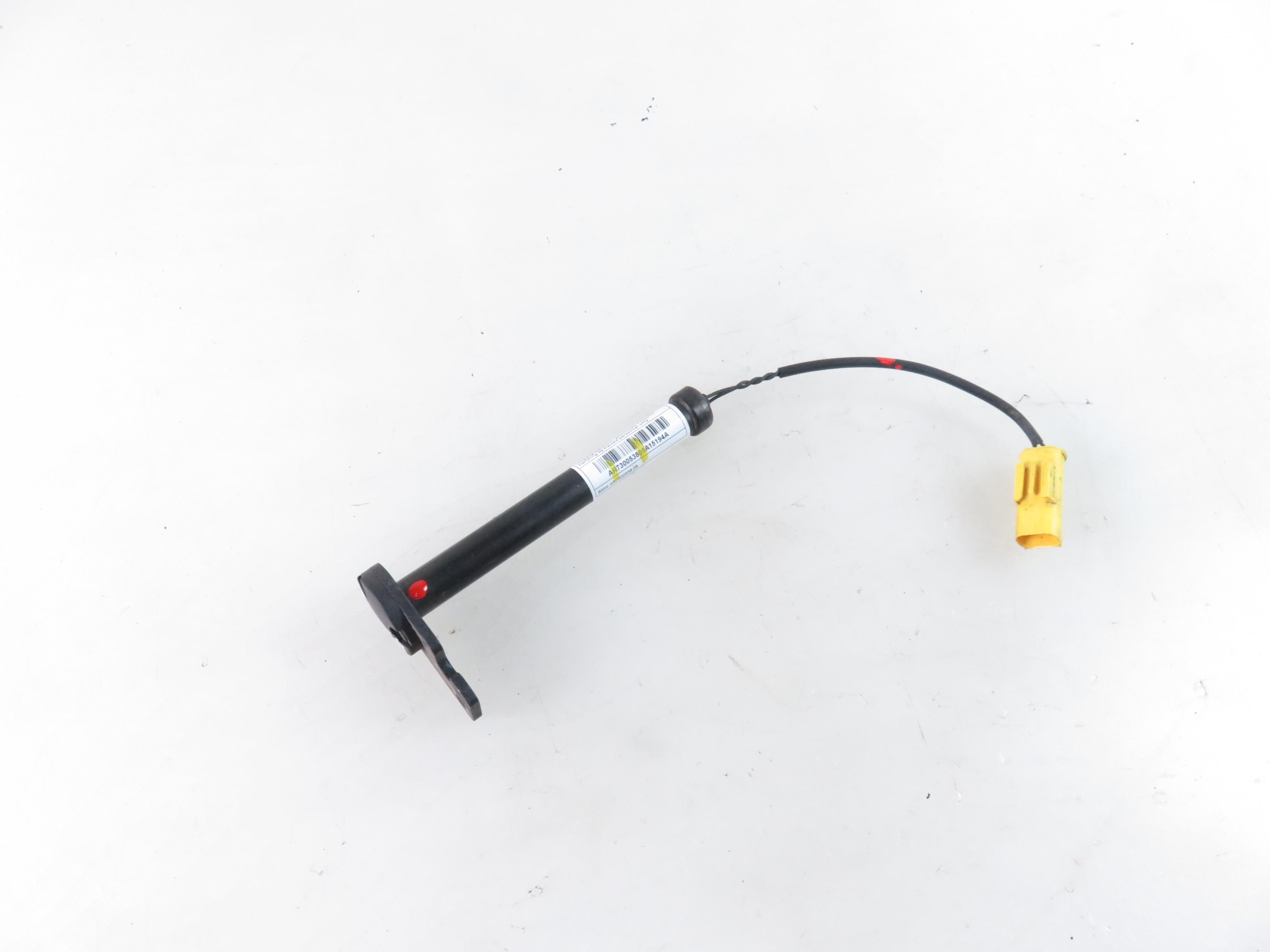 Пиротехнический патрон капота л BMW F45 7300538