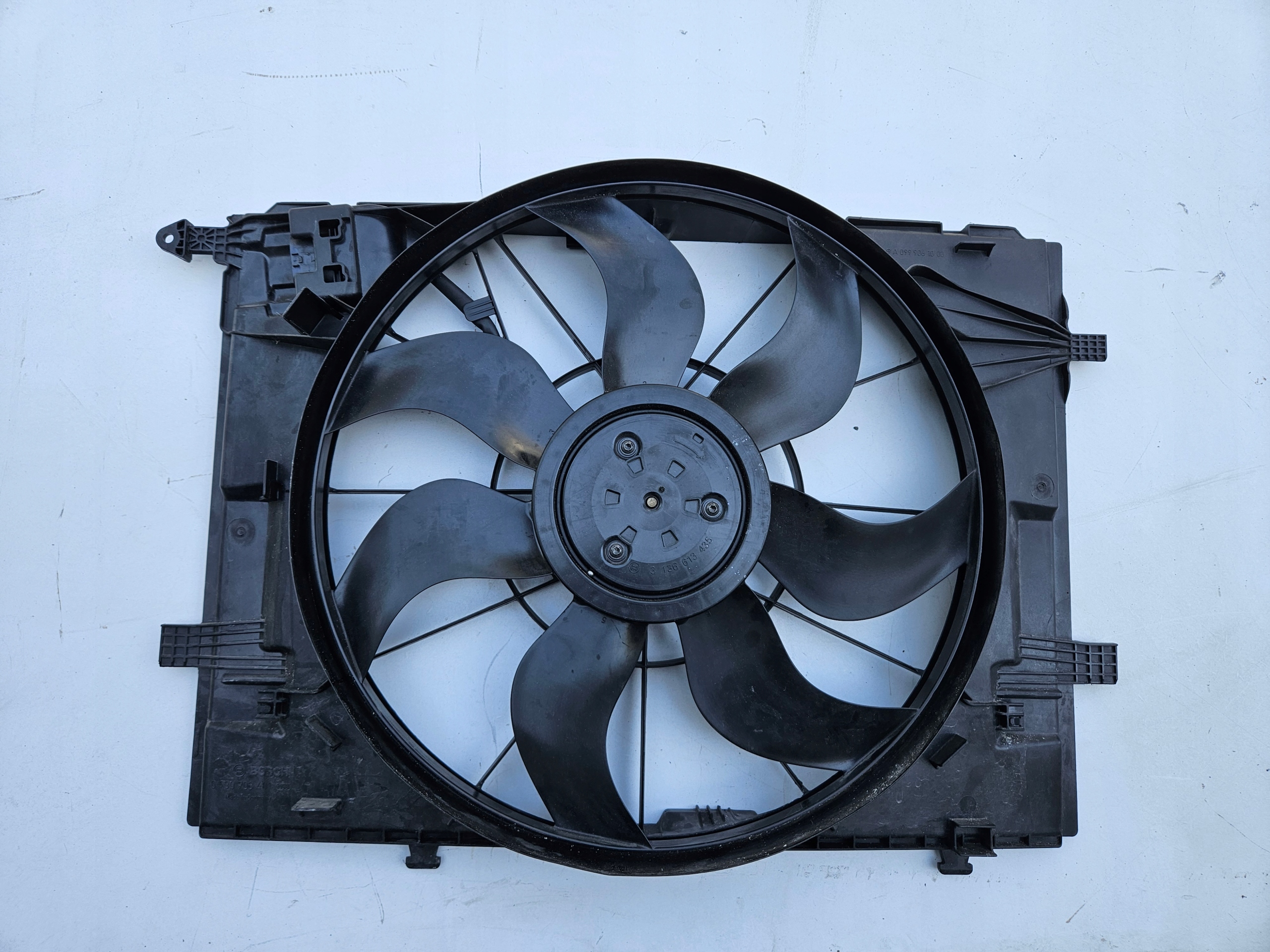 C E- KLASA GLC W205 W213 WENTYLATOR WIATRAK ORYGINAŁ