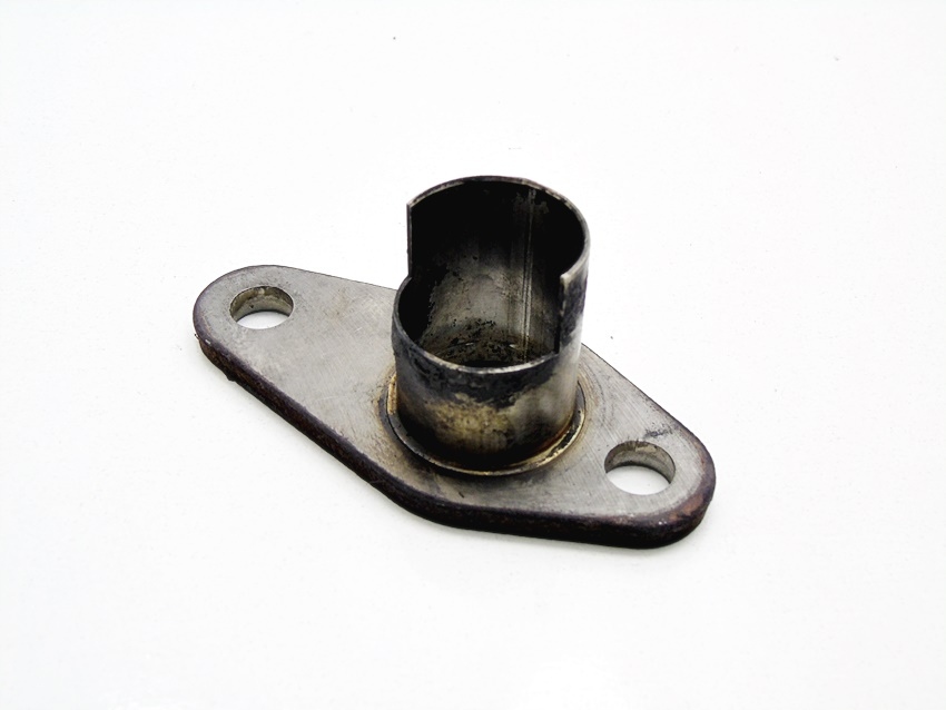 ПАТРУБОК EGR 2.2 DI DCI ALMERA PRIMERA TINO XTRAIL