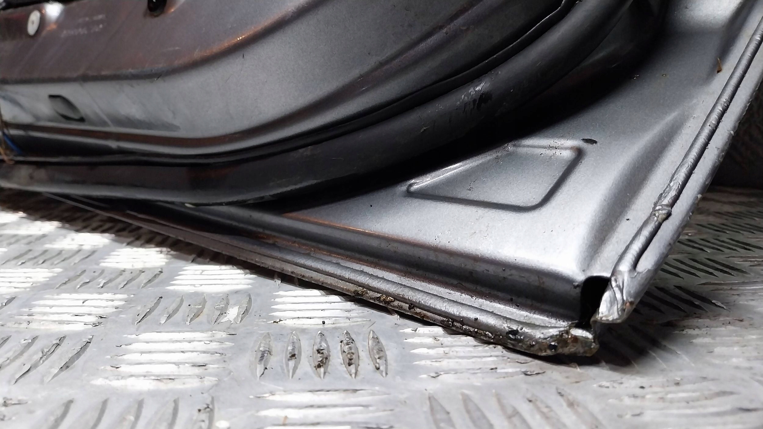 door rear part left BMW X5 E70 06